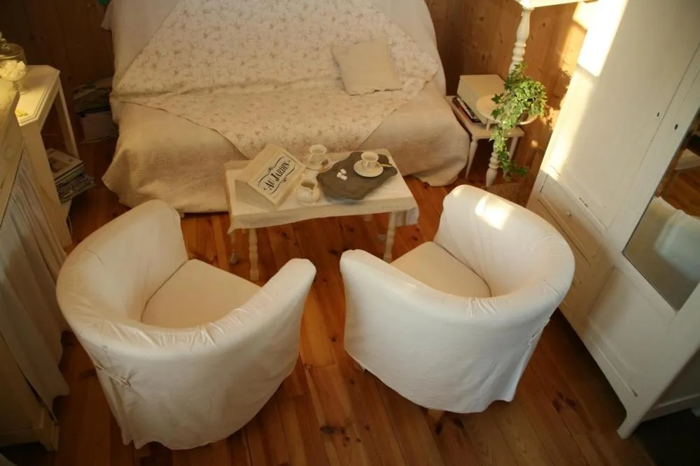 Living room in Chambres "Au Jardin"