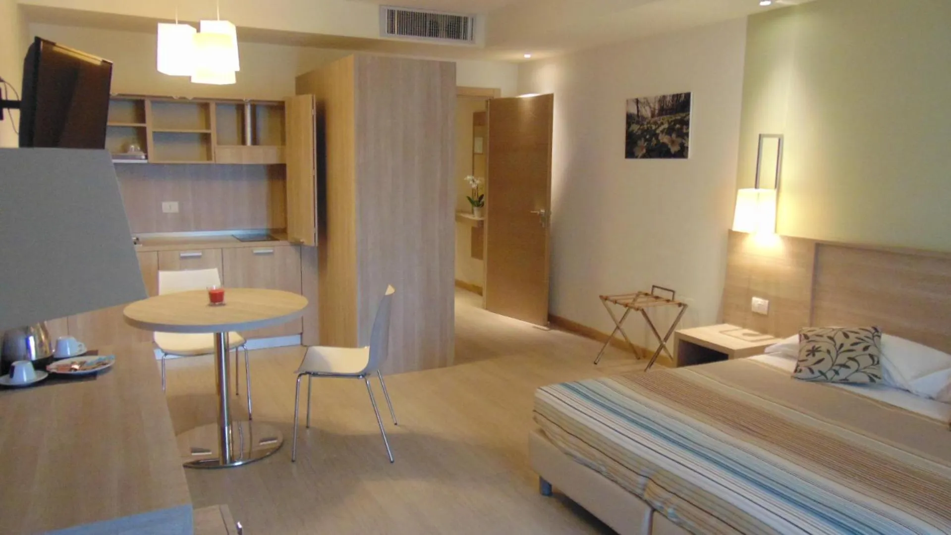 Bed in Turin Airport Hotel & Residence