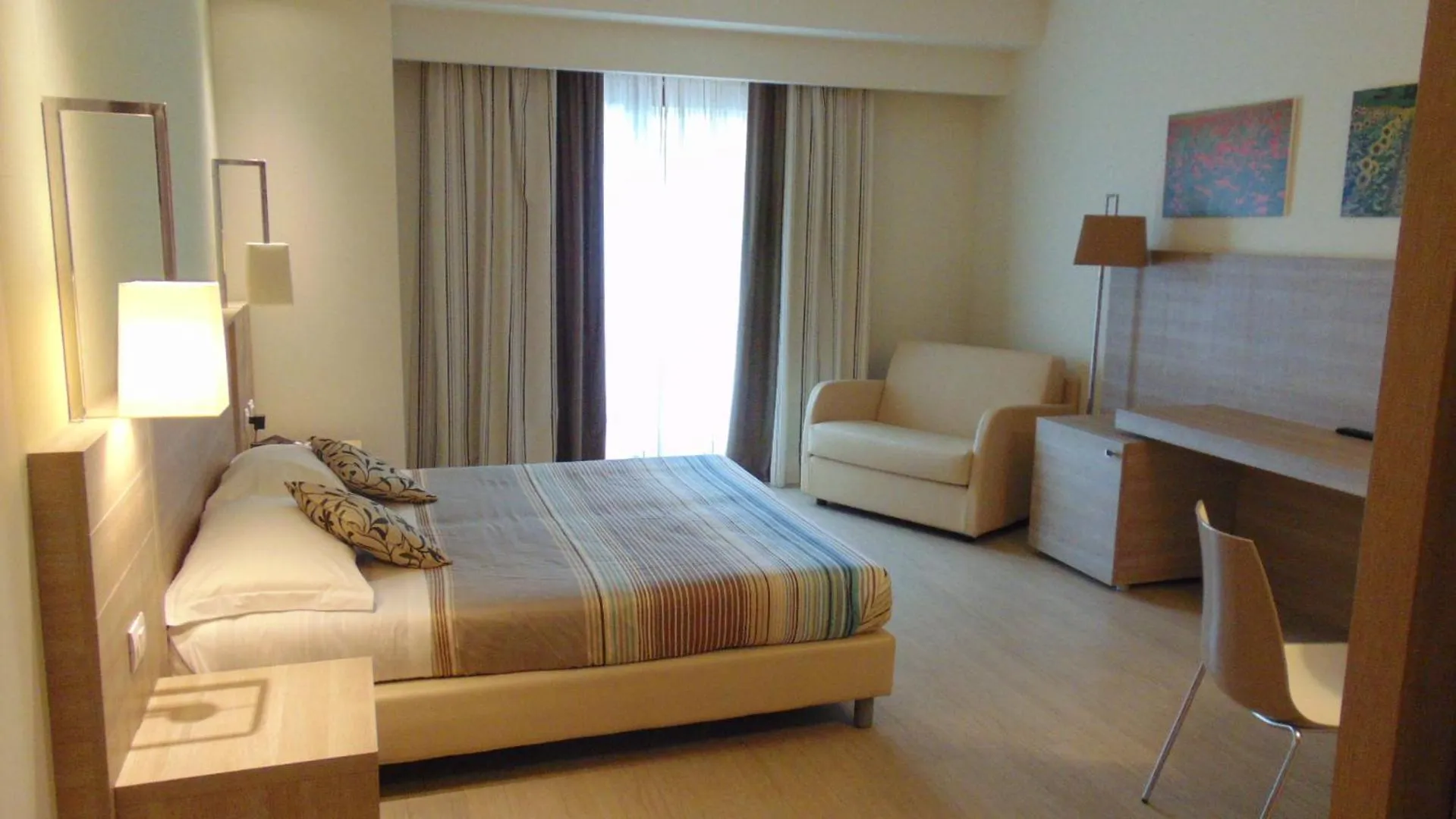 Bed in Turin Airport Hotel & Residence