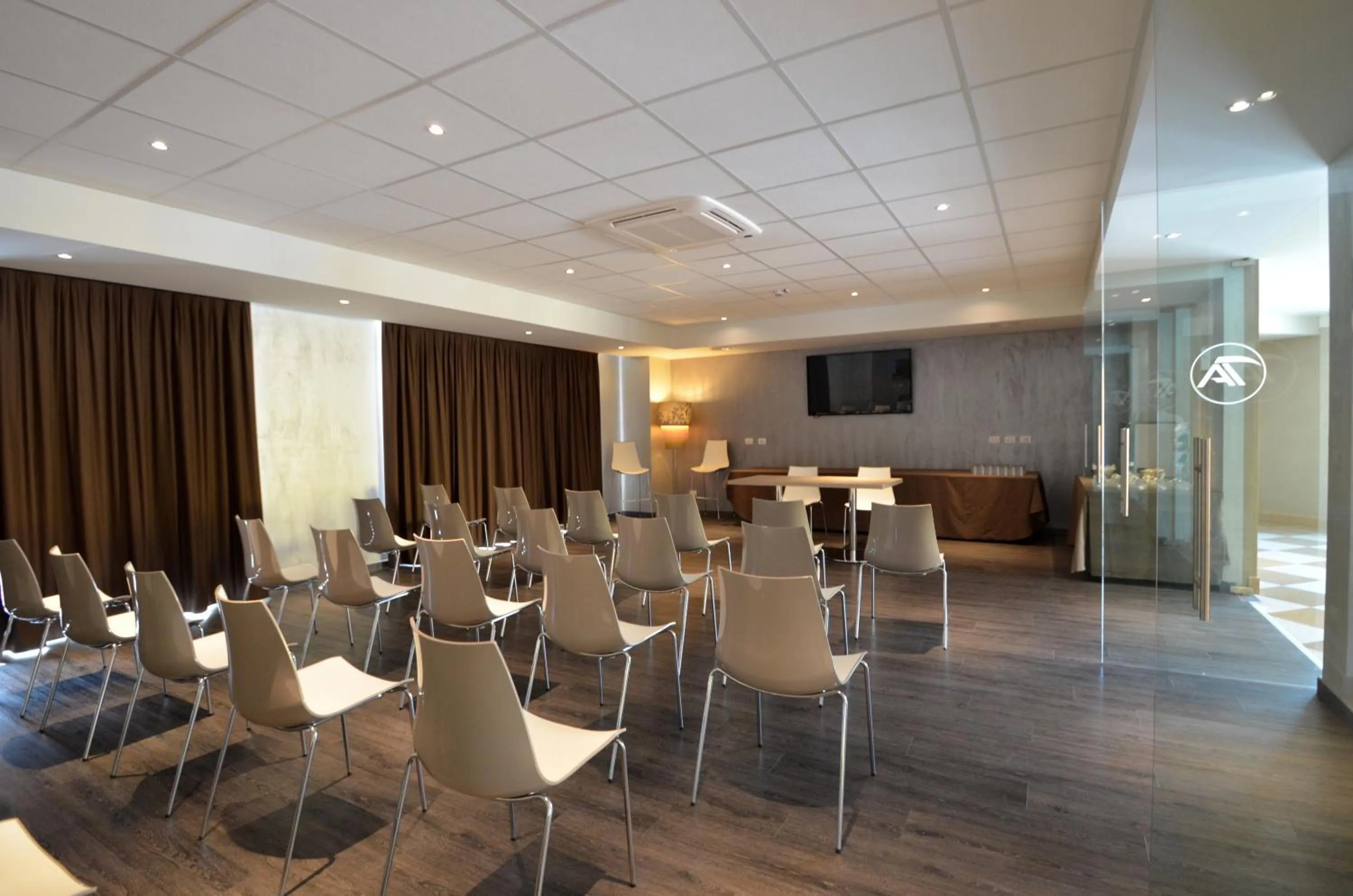 Business facilities in Turin Airport Hotel & Residence