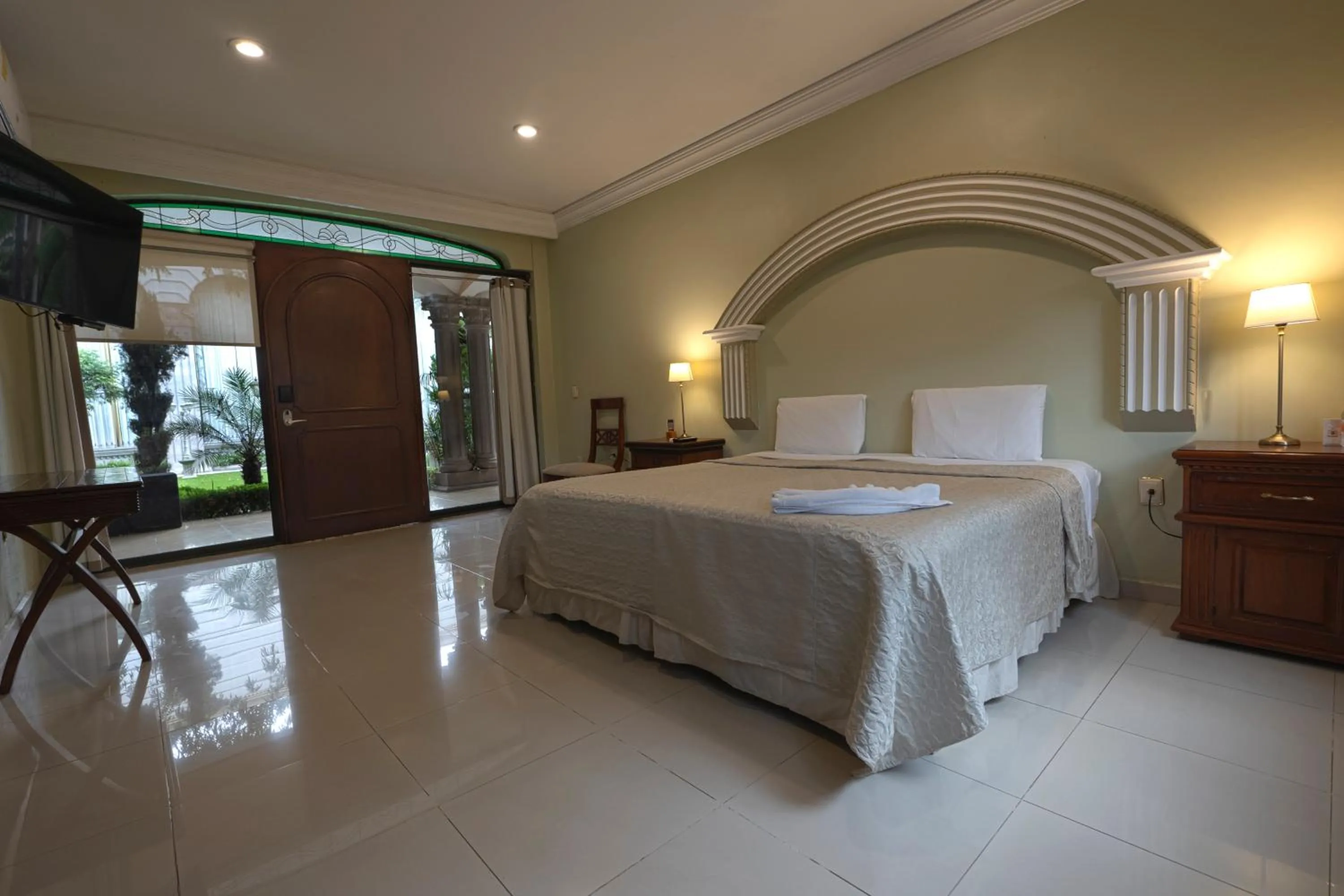 Bed in Gran Hotel Firenze