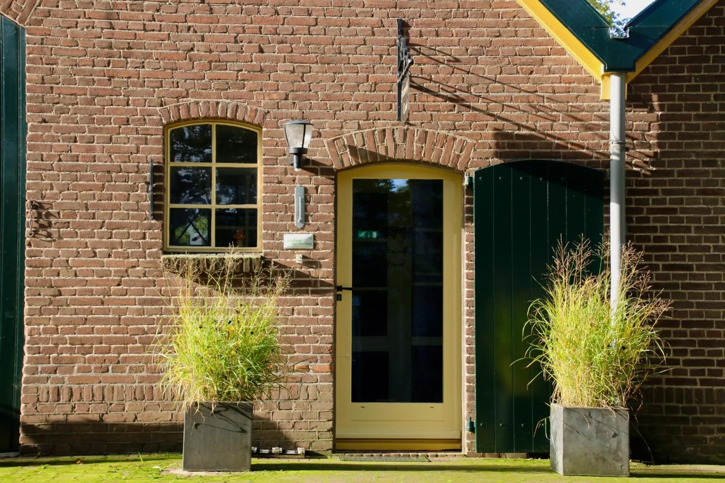 Facade/entrance in Gastenverblijf Eenink