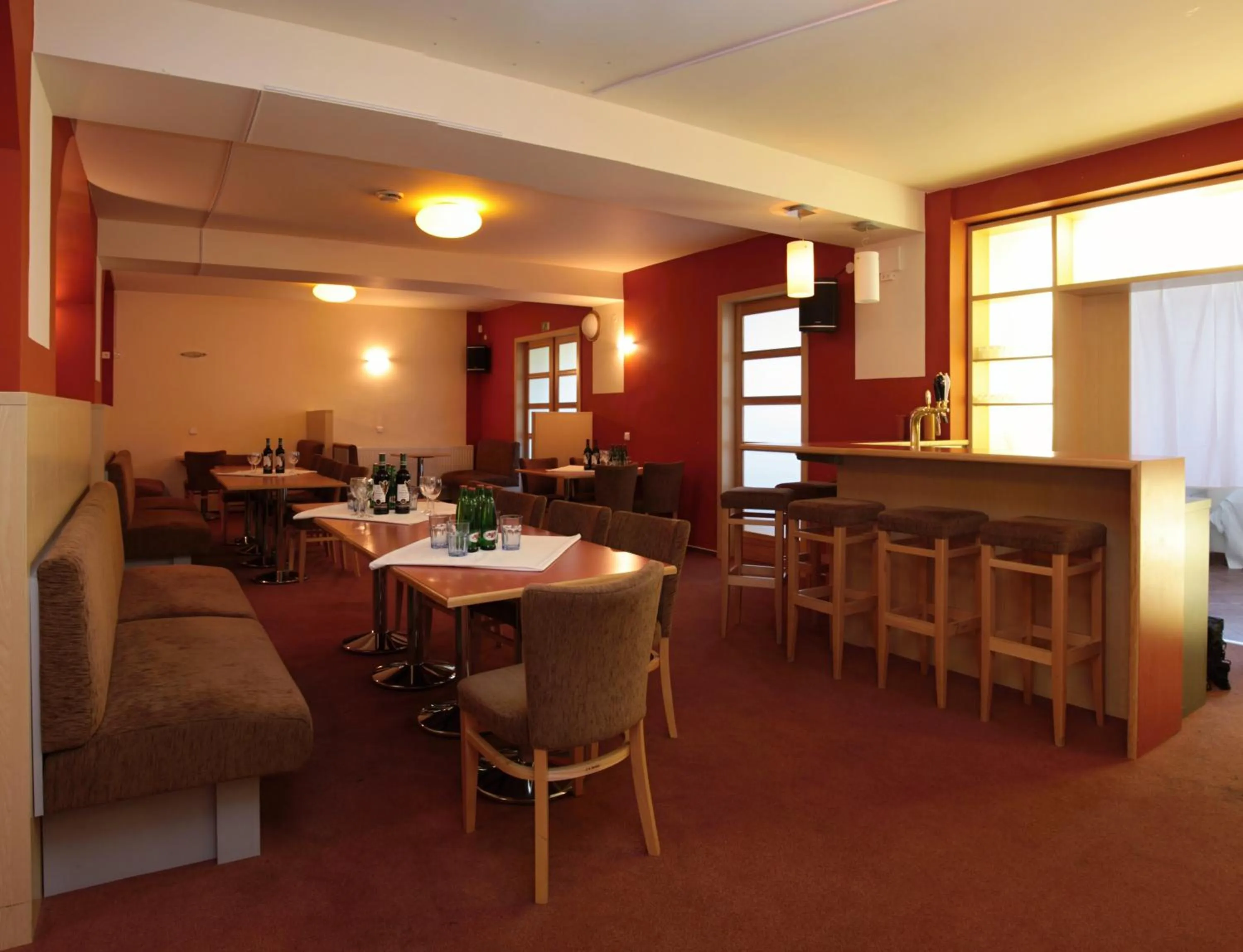 Restaurant/places to eat in Hotel Zlatý Chlum