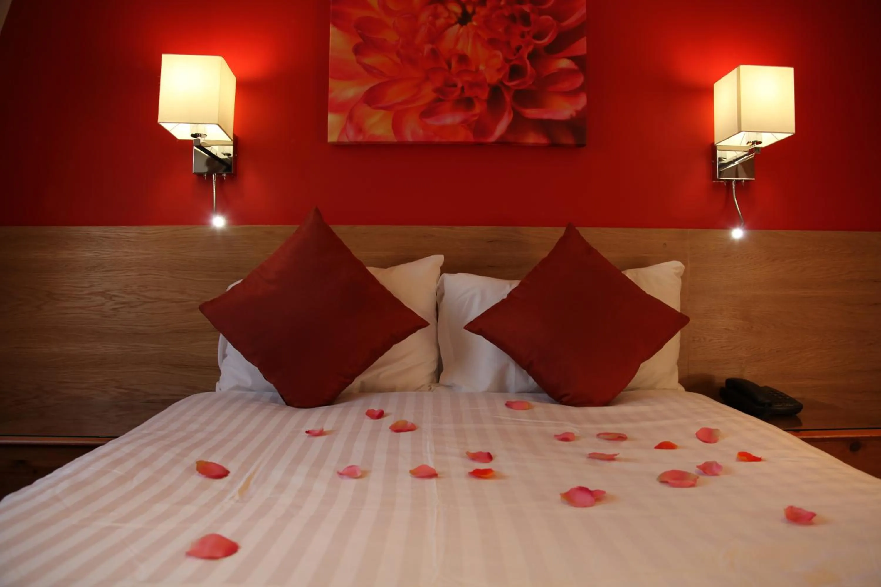 Bed in Sheriff Hotel