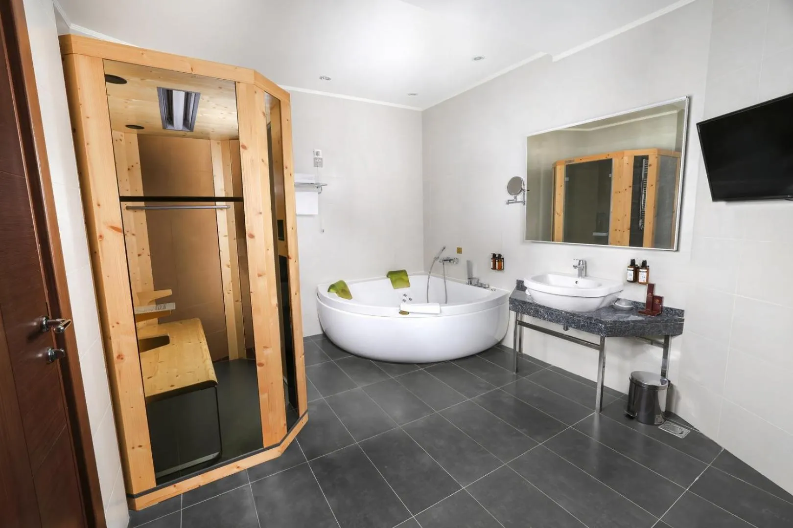 Bathroom in Hotel Premier Aqua - Adults Only