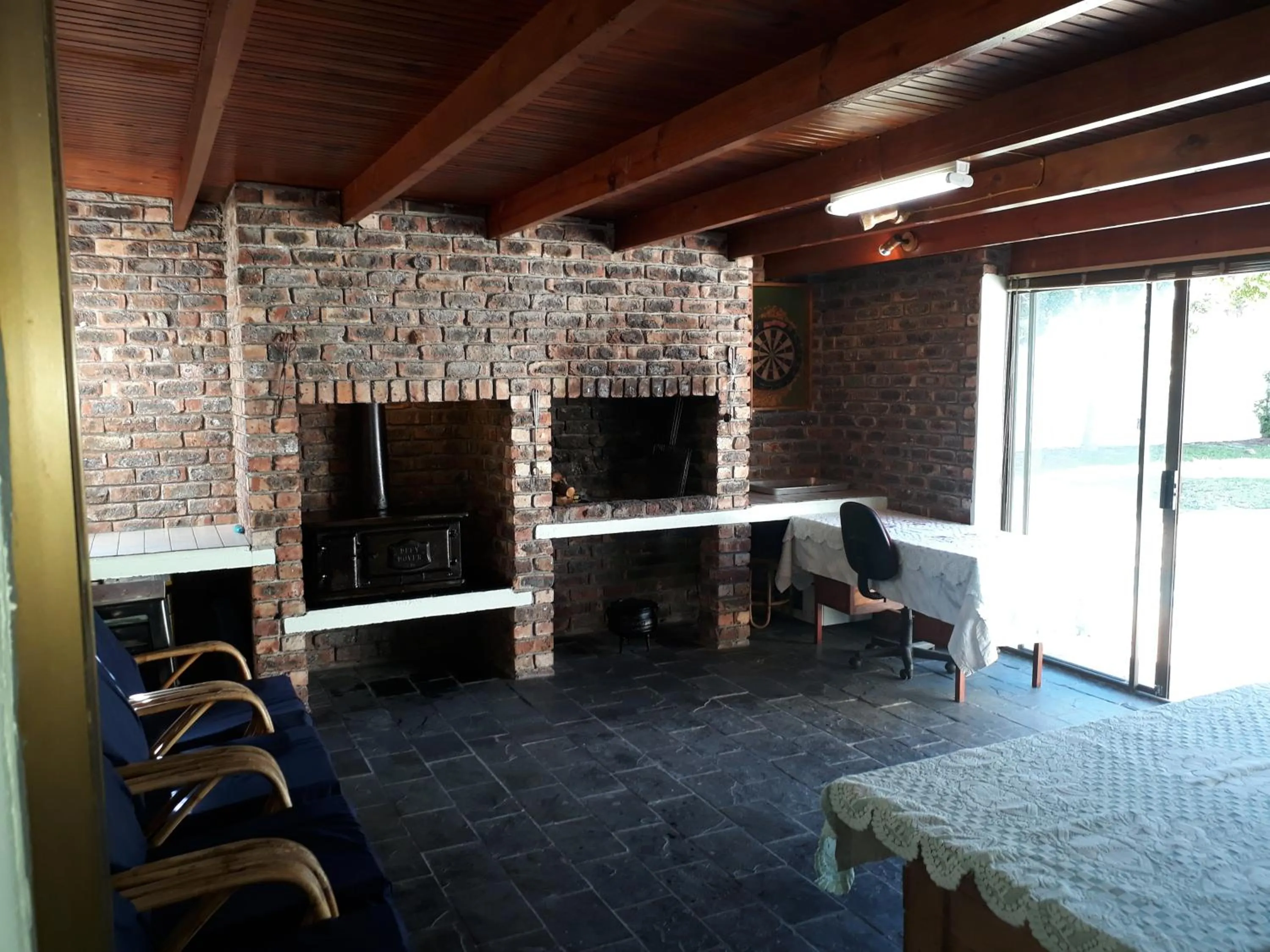 BBQ facilities in DJ'S B&B in Table View Cape Town