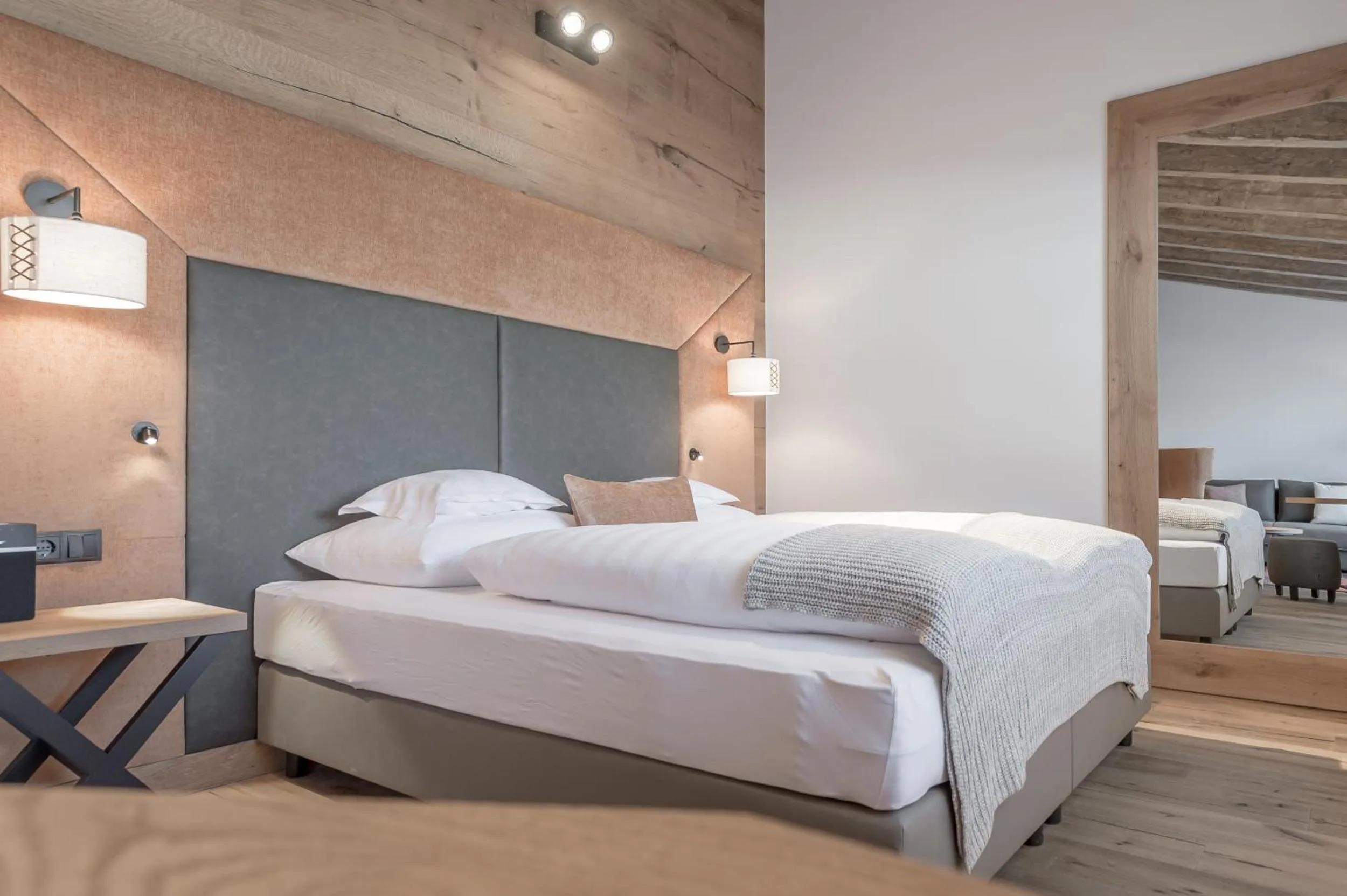 Photo of the whole room, Bed in Hotel Gurglhof Superior