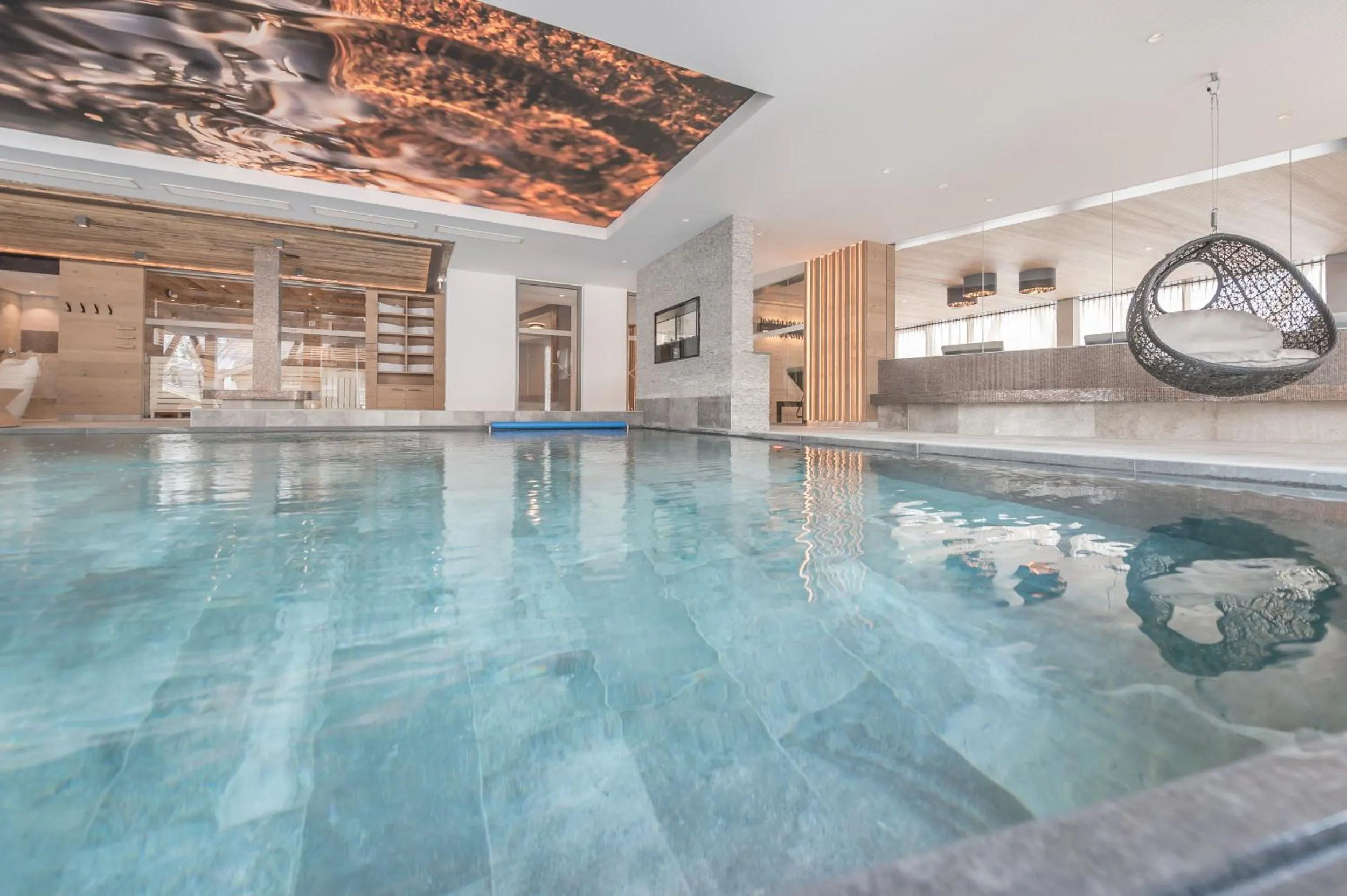 Pool view in Hotel Gurglhof Superior