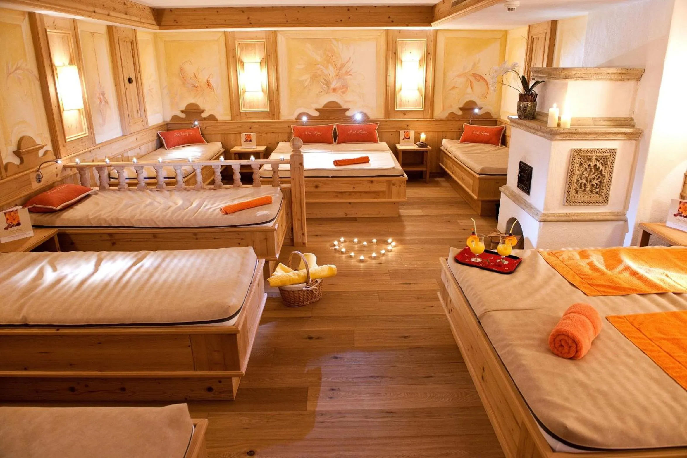 Spa and wellness centre/facilities, Bed in Hotel Alpina Wellness & Spa Resort