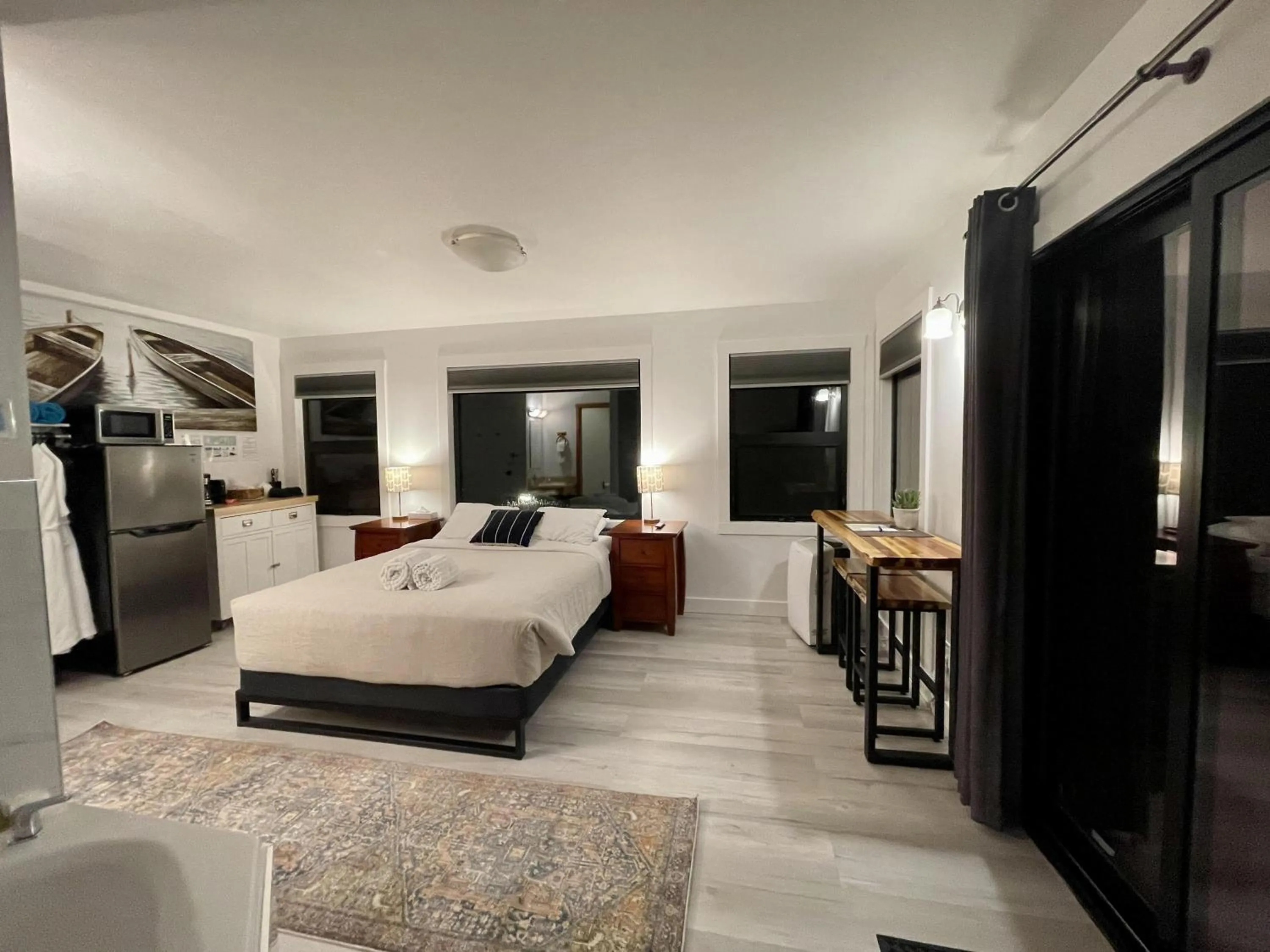 Property building, Bed in Private Room On Waterfront Property With Hot Tub & Firepit - Sea Esta