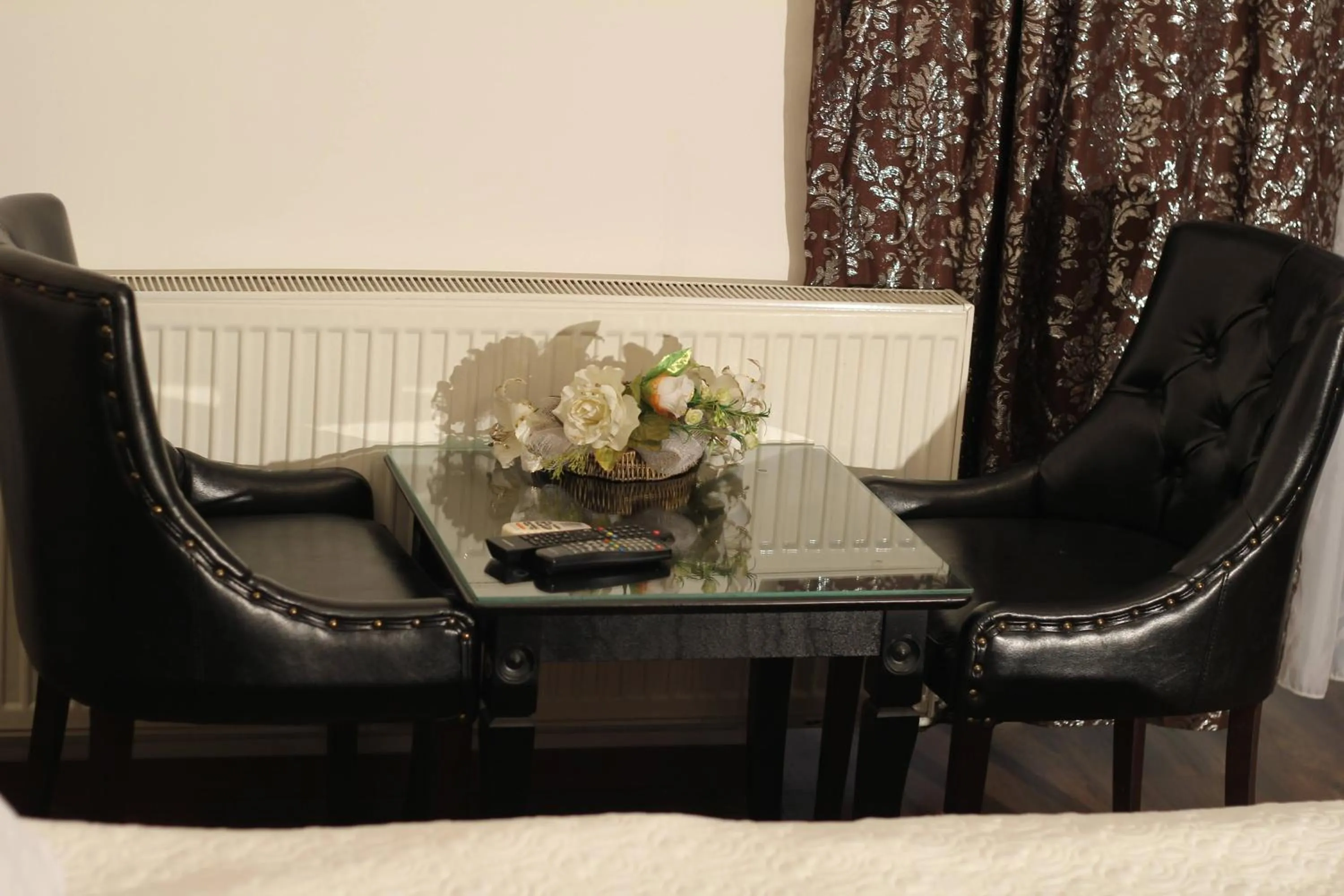 Seating area in Hotel Adria