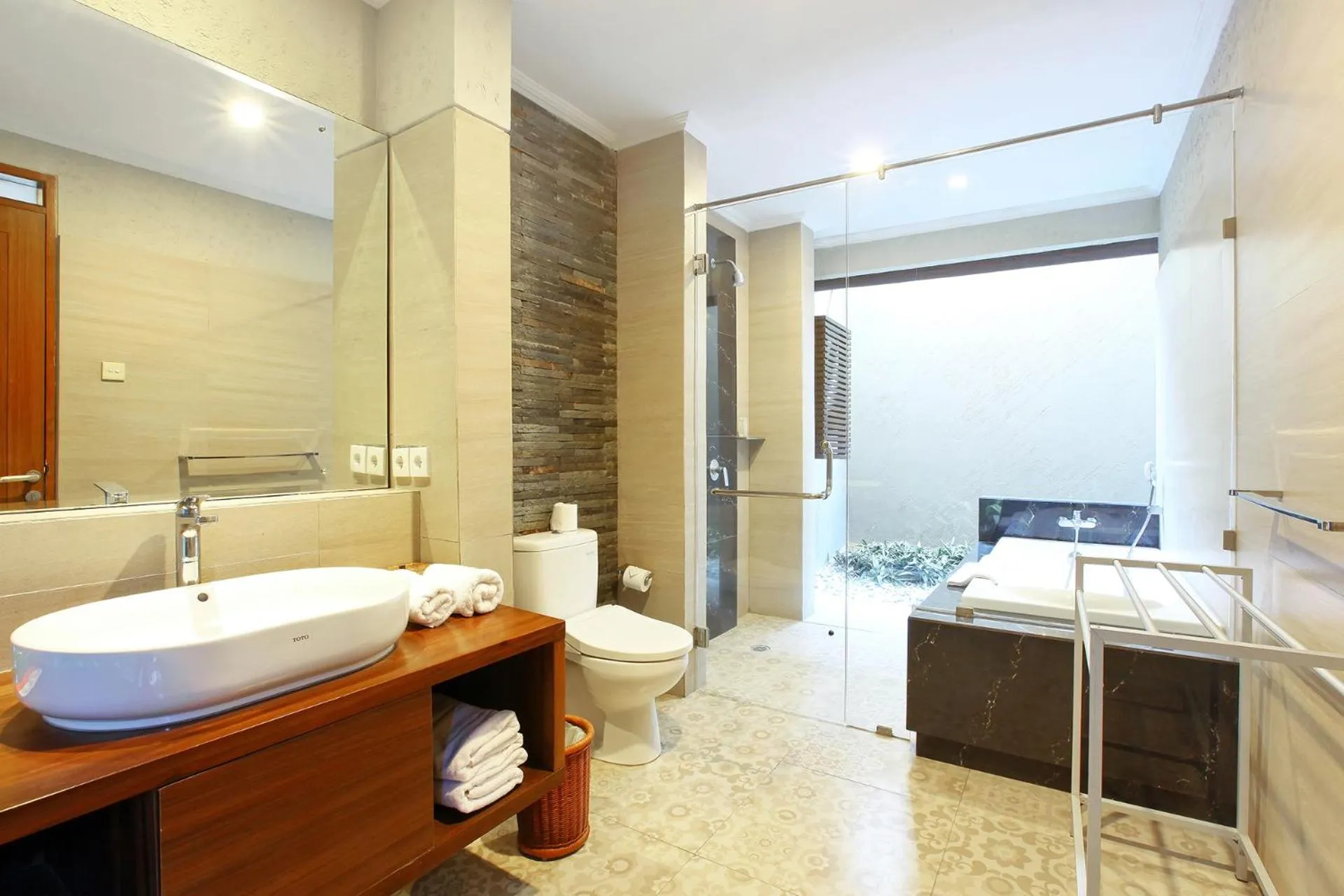 Bathroom in Mutiara Bali Boutique Resort & Villa
