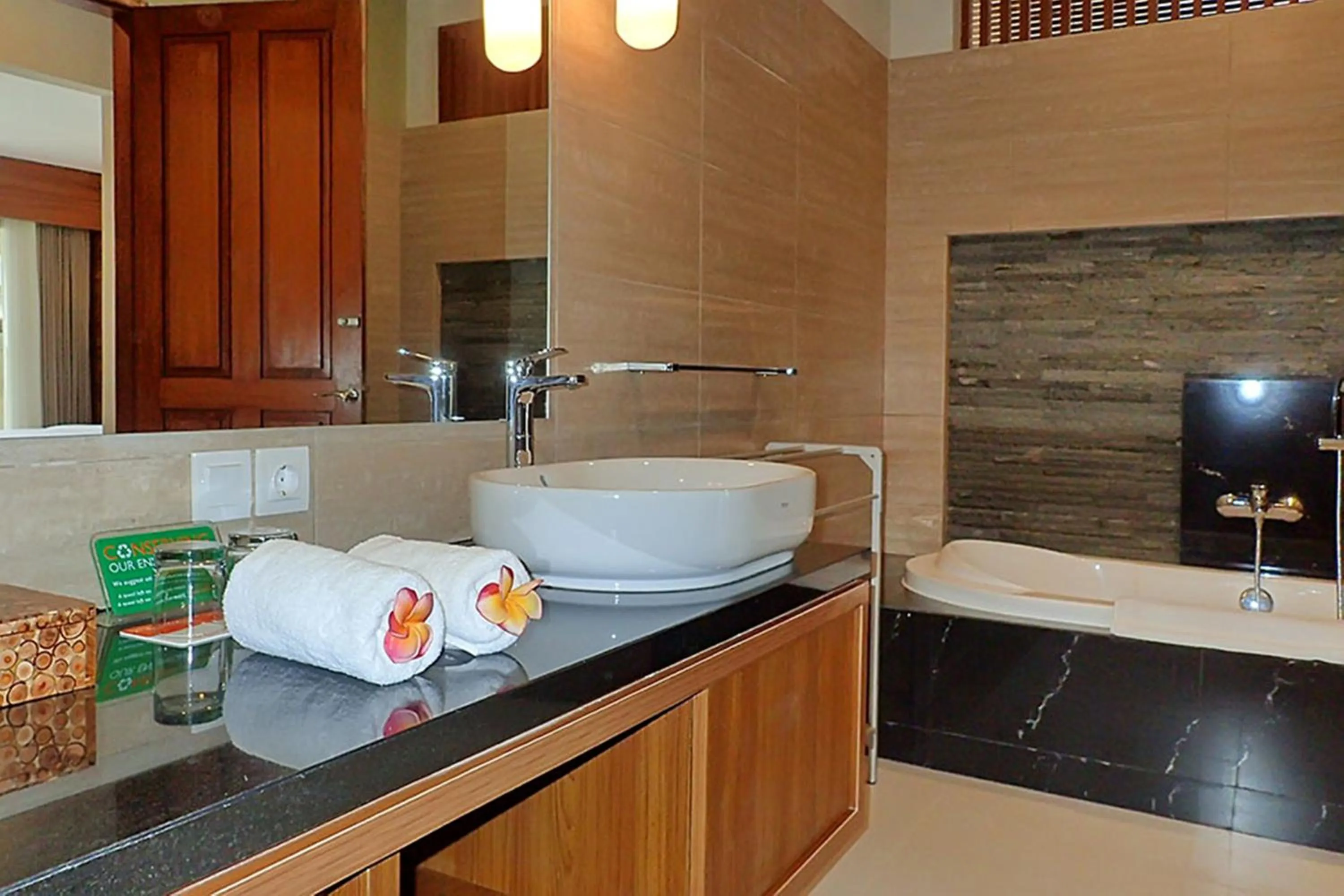 Bathroom in Mutiara Bali Boutique Resort & Villa