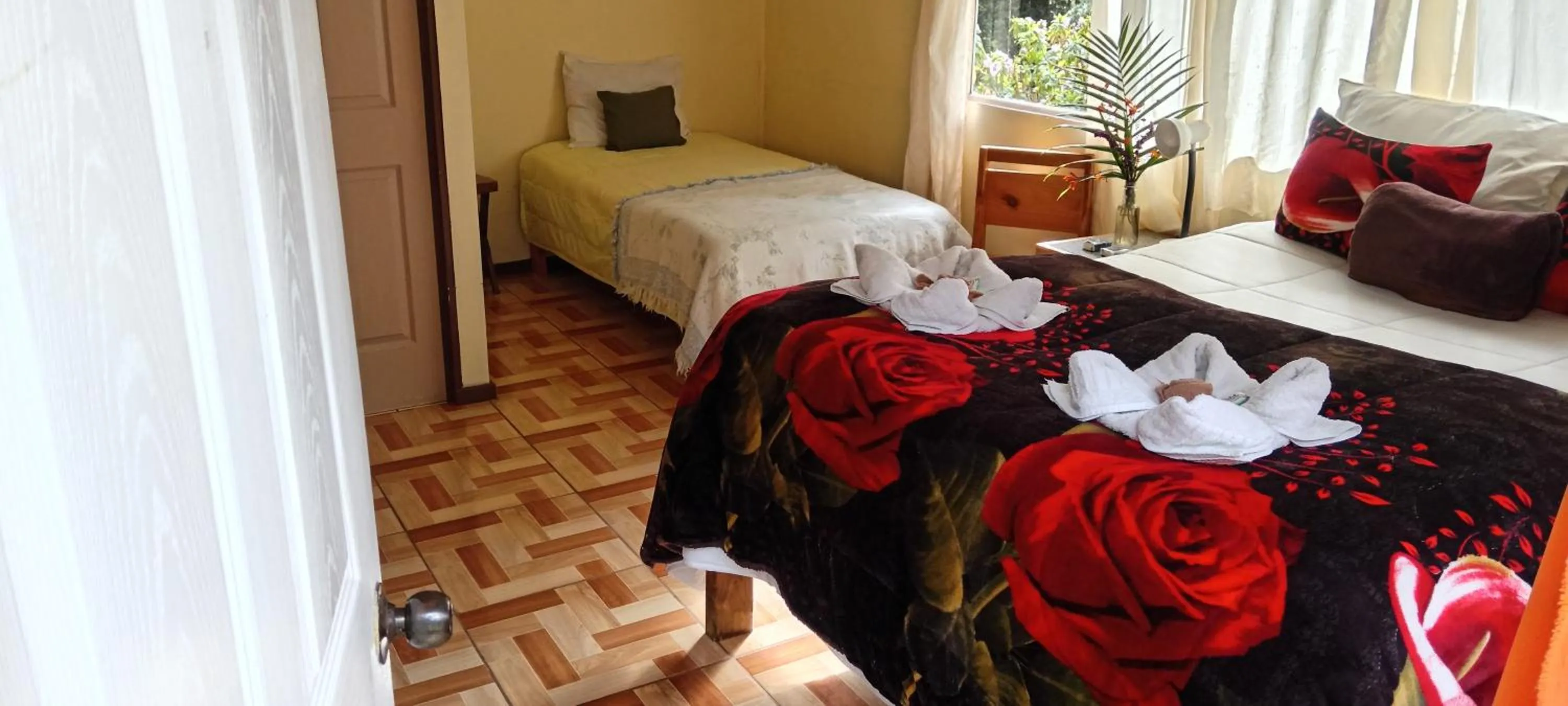 Bed in Miriam'S Quetzals lodge