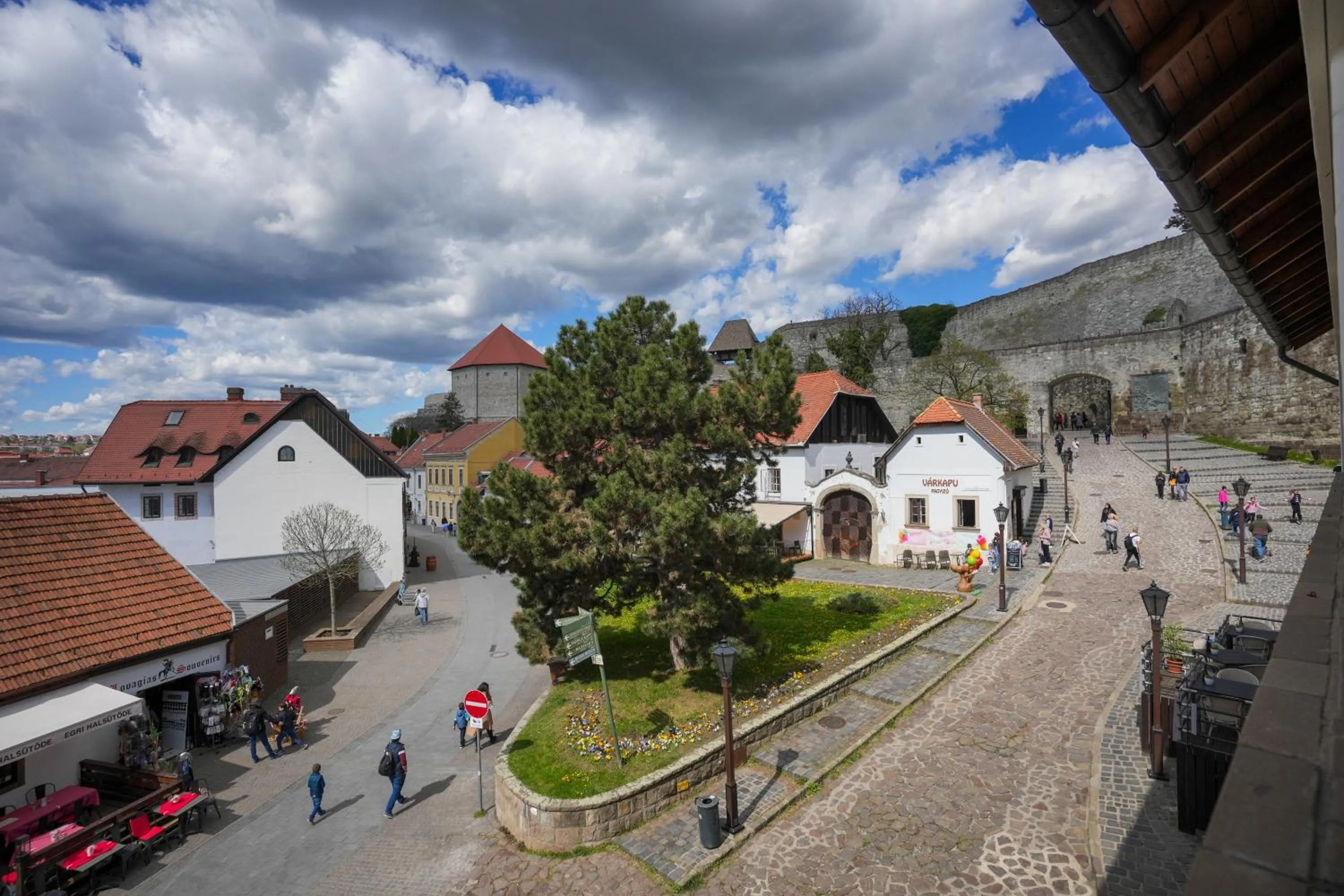 Day in Imola Udvarház Dessert Hotel
