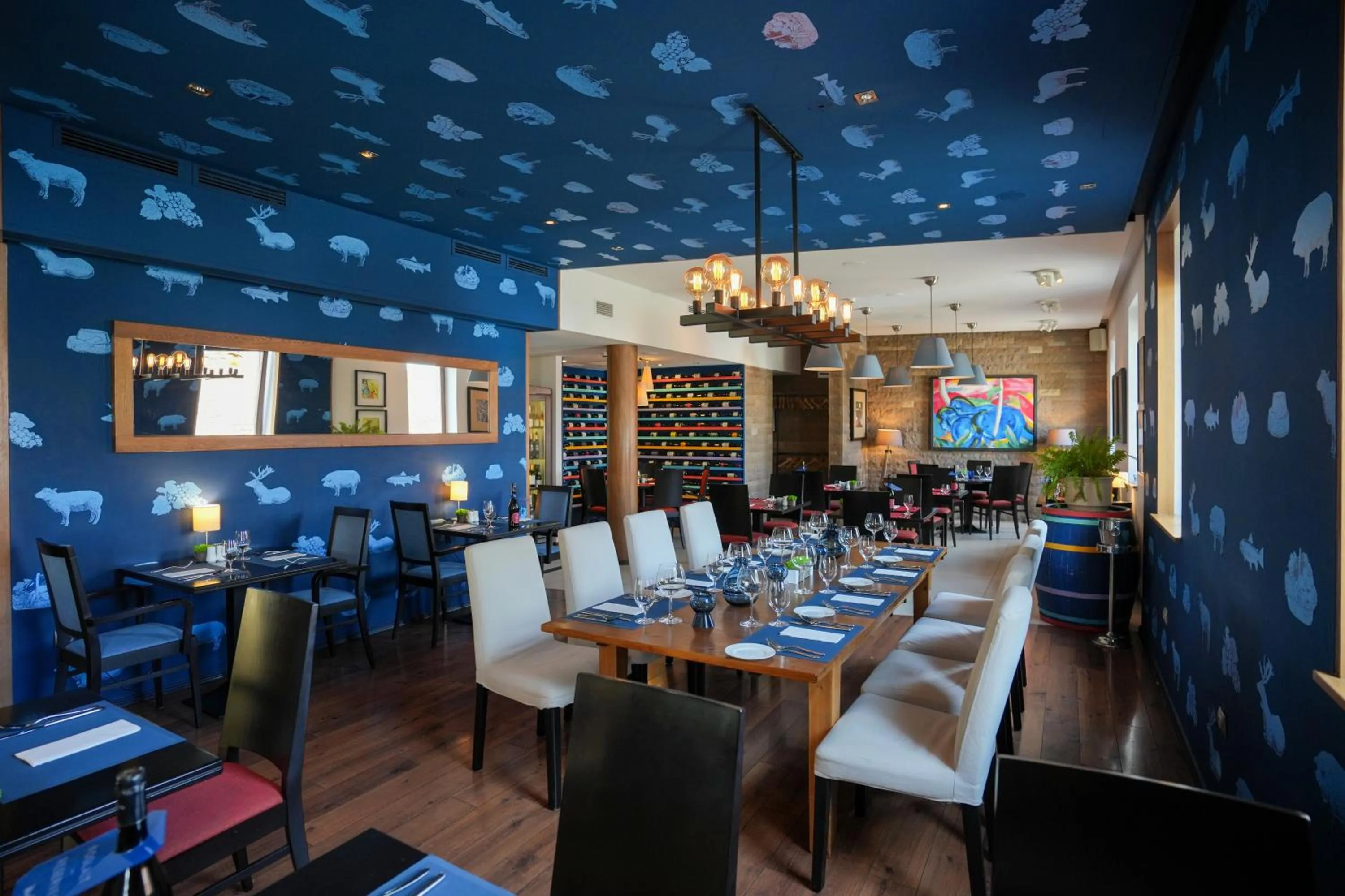 Restaurant/places to eat in Imola Udvarház Dessert Hotel