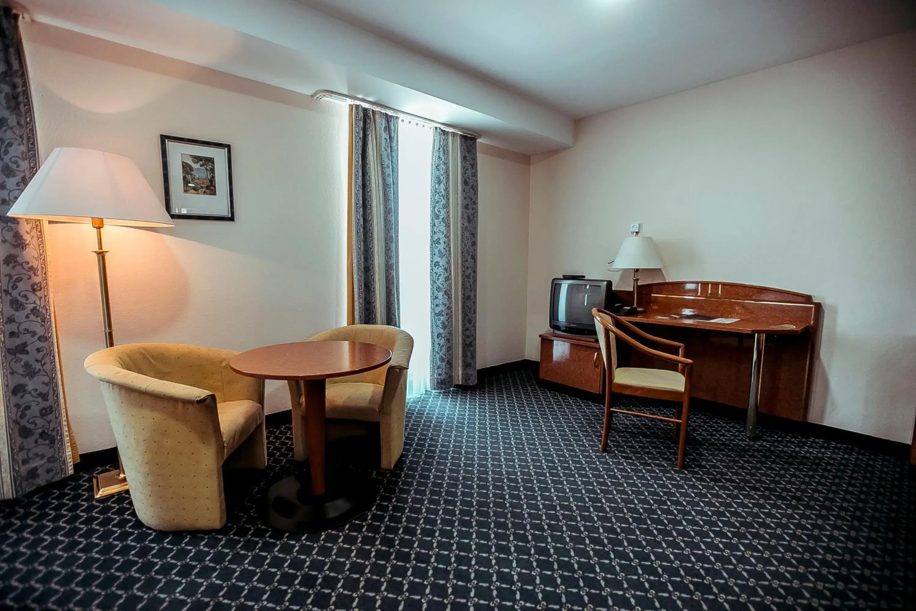 Comfort Twin Room in Shodlik Palace Comfort Twin Room in Shodlik Palace