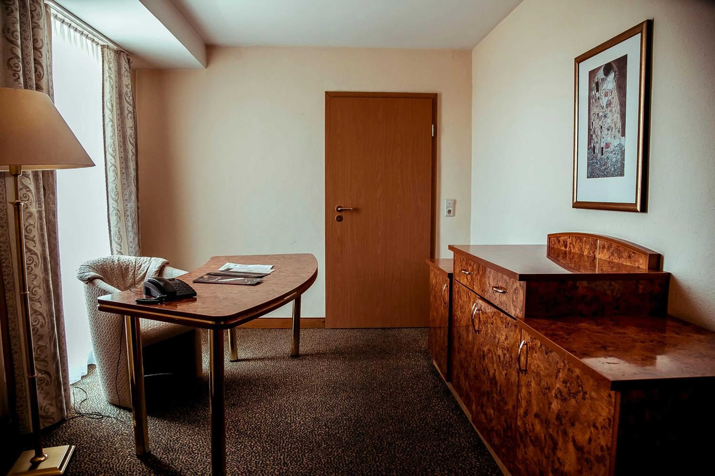 Decorative detail in Shodlik Palace