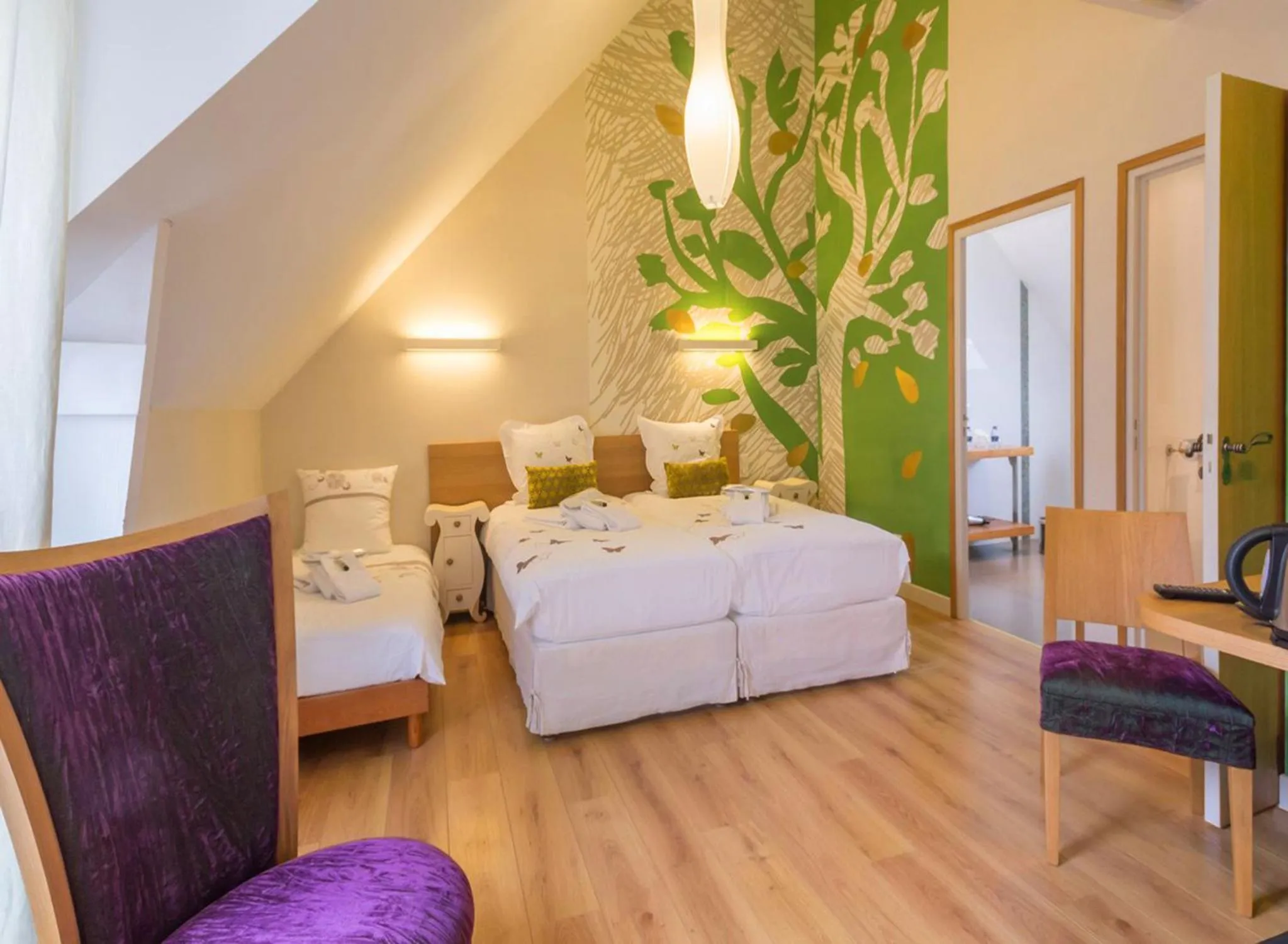 Bedroom, Bed in Au Pré Carré