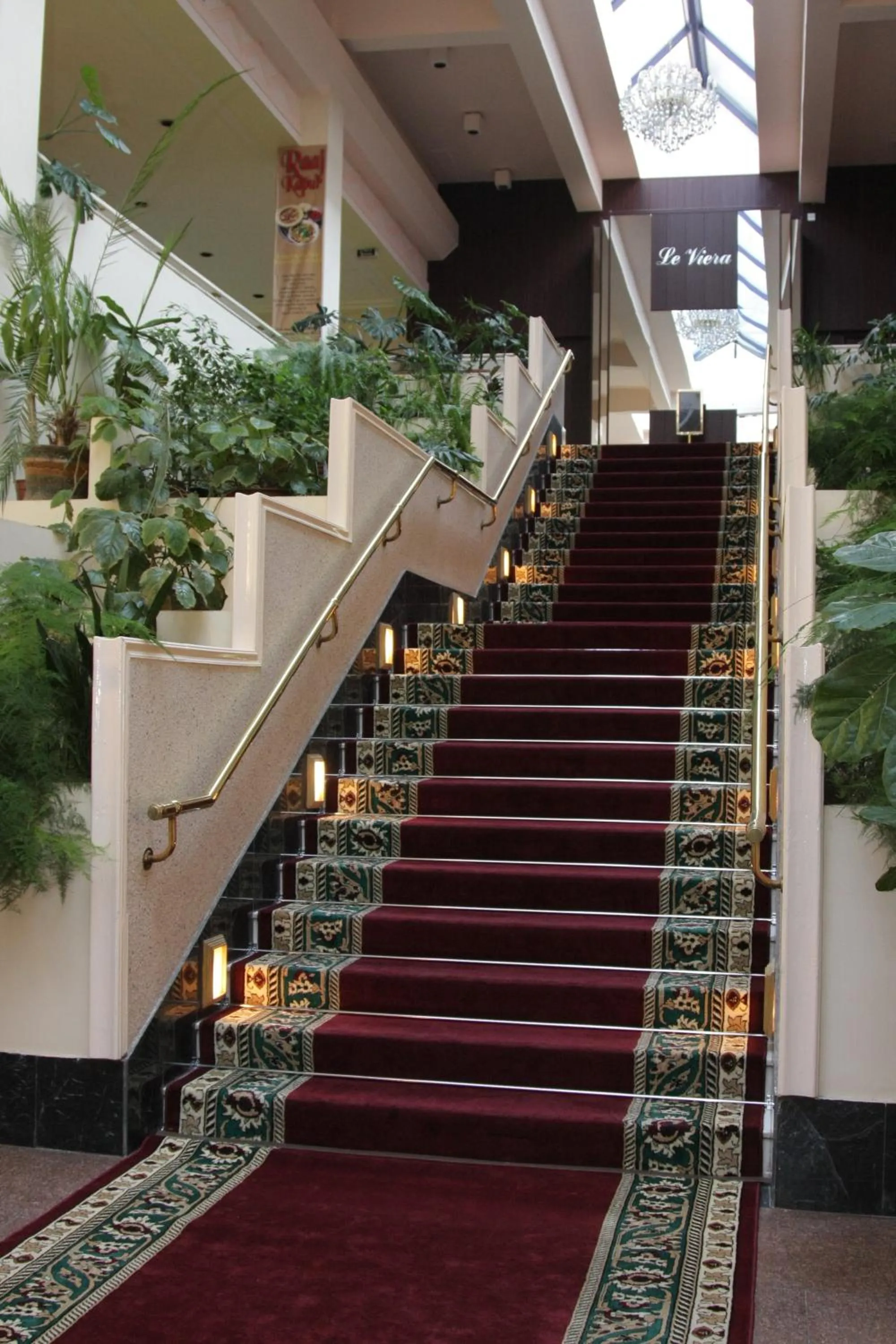 Sunrise in Le Grande Plaza Hotel