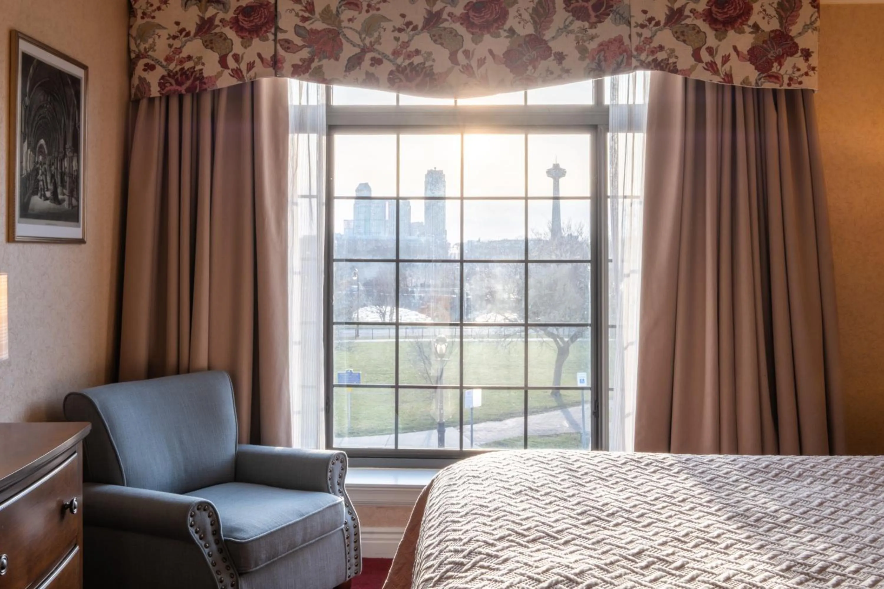 View (from property/room), Bed in Red Coach Inn