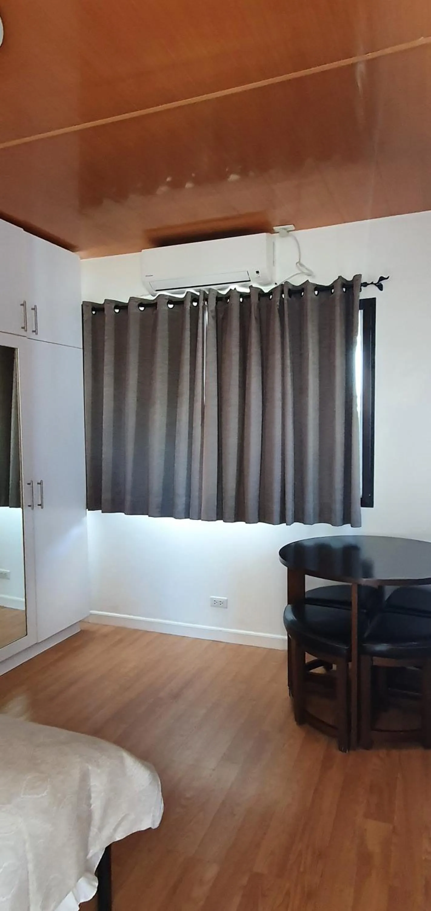 Bedroom, Bed in Lola's Guest House