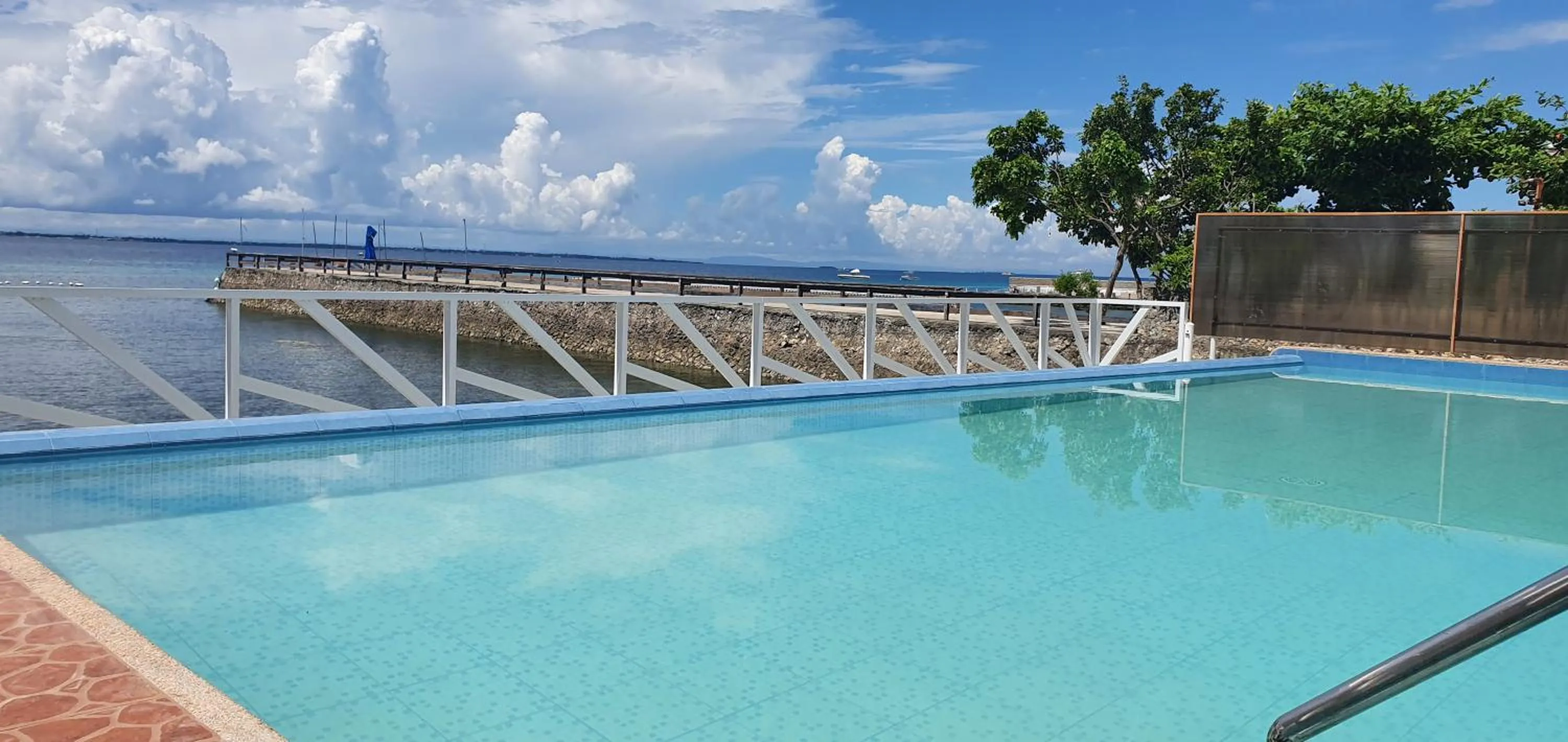 Swimming pool in Lola's Guest House