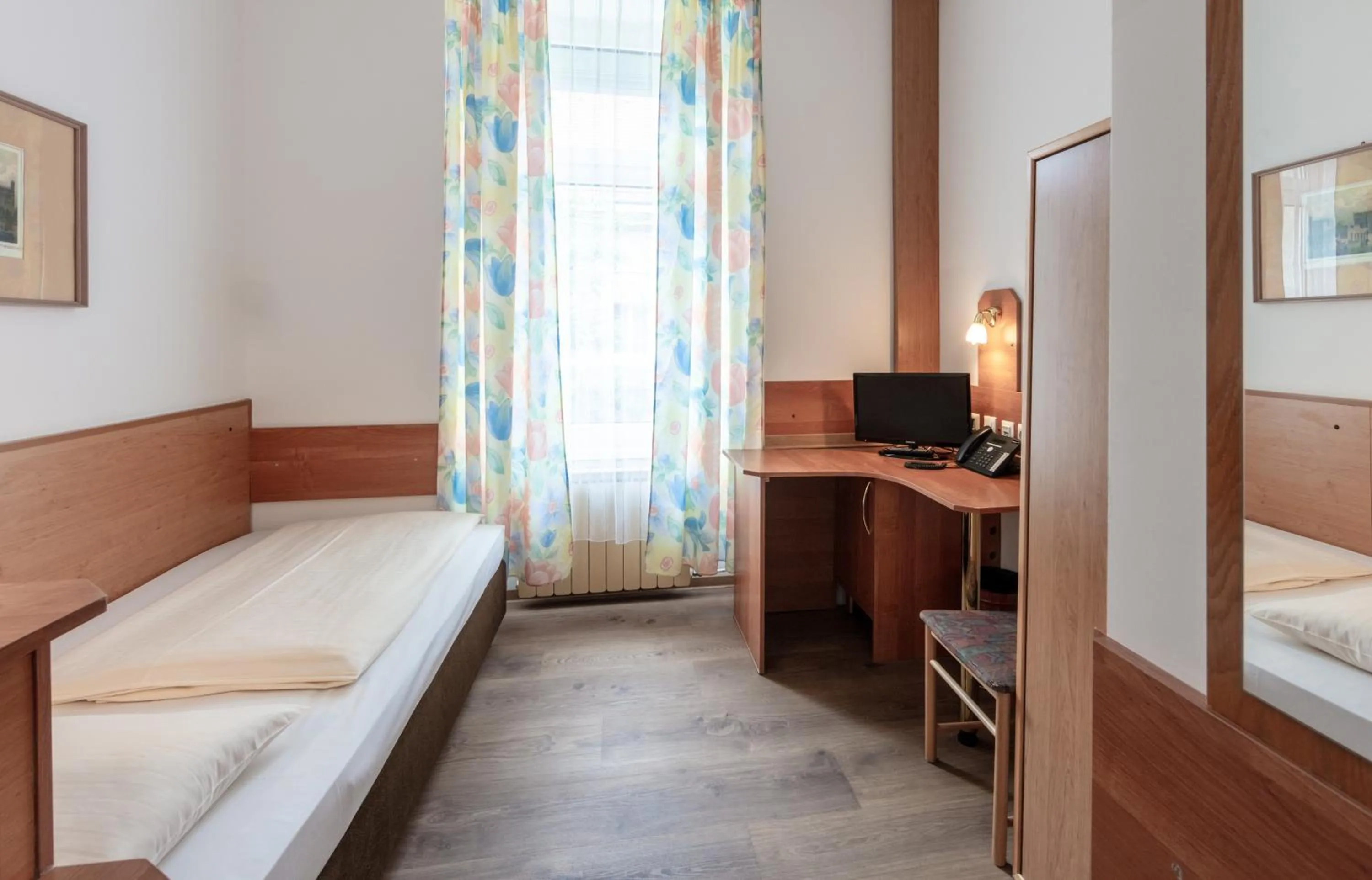 Bed in Hotel Admiral