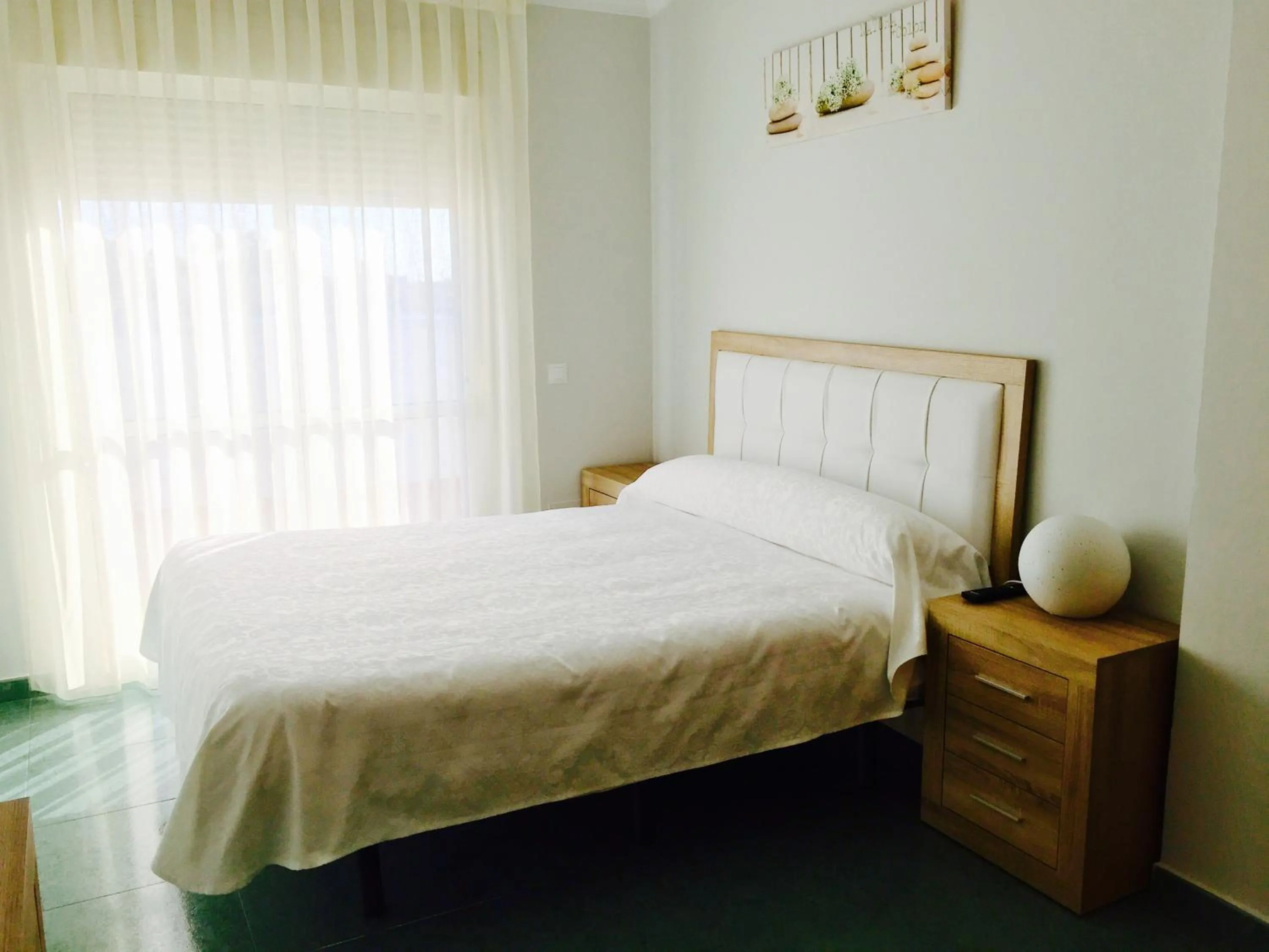 Bedroom, Bed in Hostal Acemar