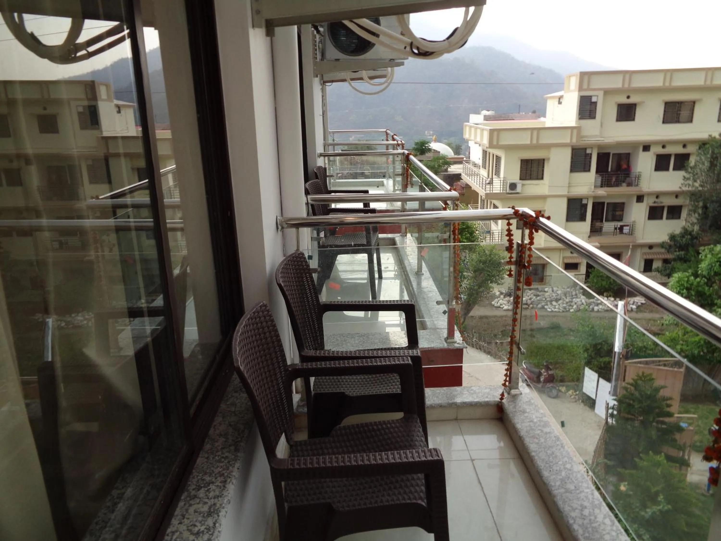 Balcony/Terrace in Hotel Tapovan Cottage