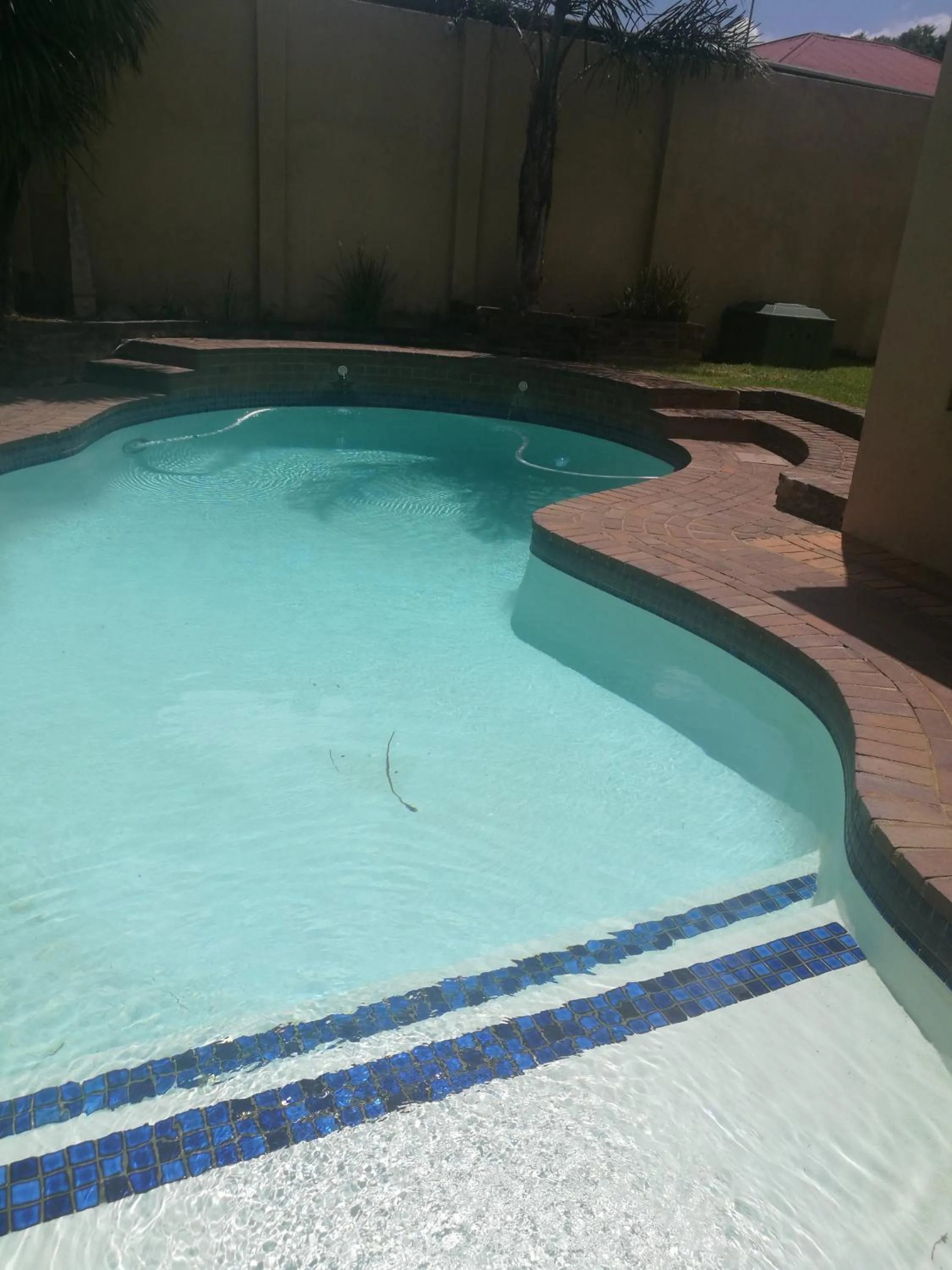 Naisar Sparkling Apartment