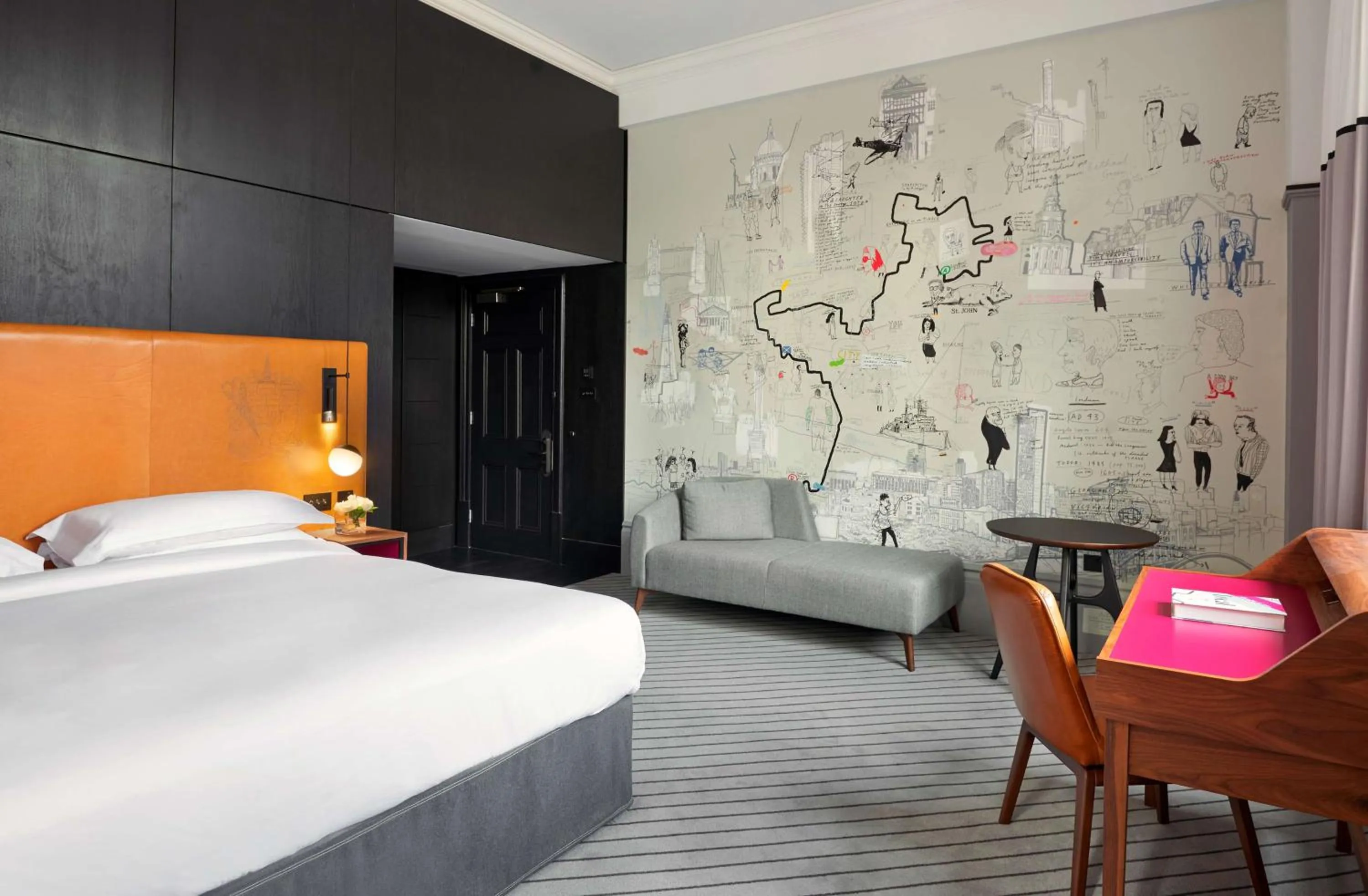 Photo of the whole room, Bed in Andaz London Liverpool Street, By Hyatt