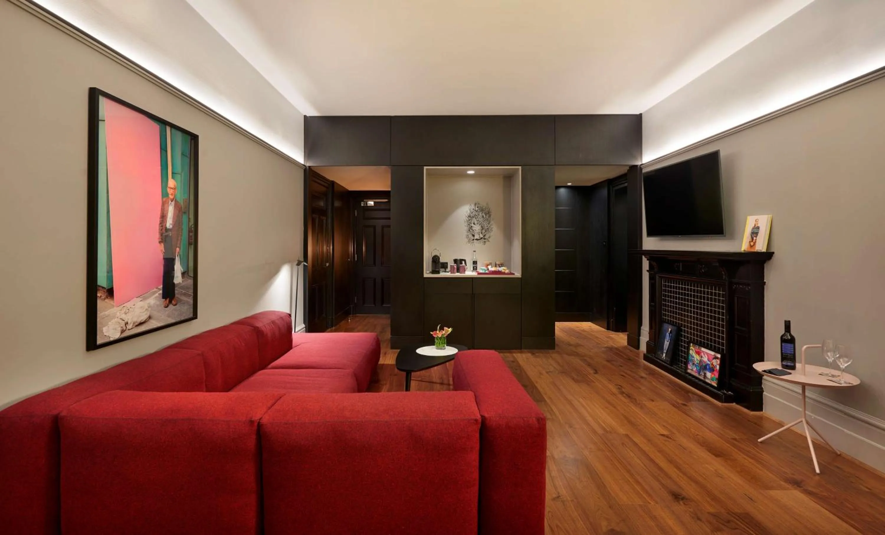 Photo of the whole room in Andaz London Liverpool Street, By Hyatt