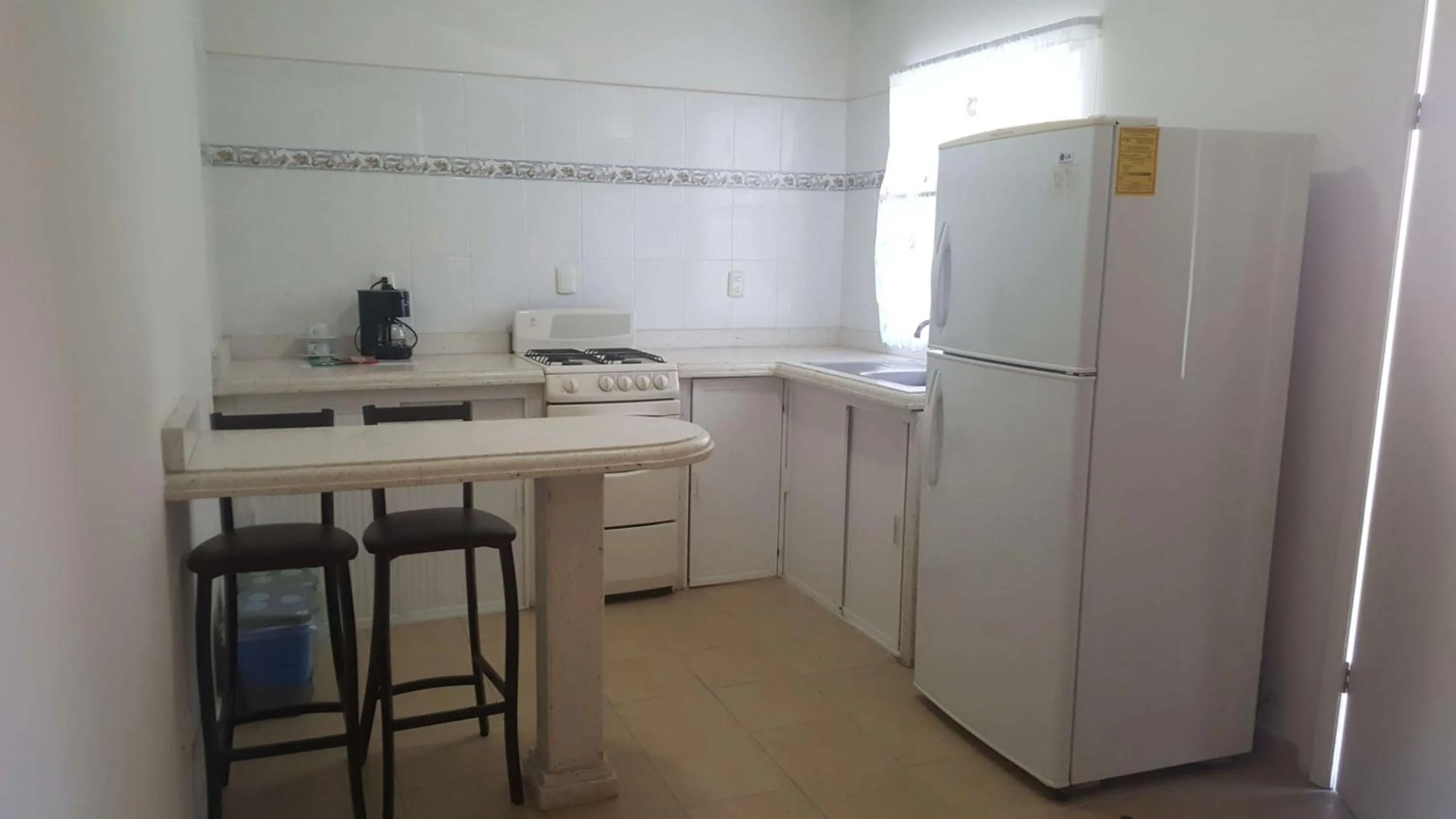 Photo of the whole room in Hotel Go Inn