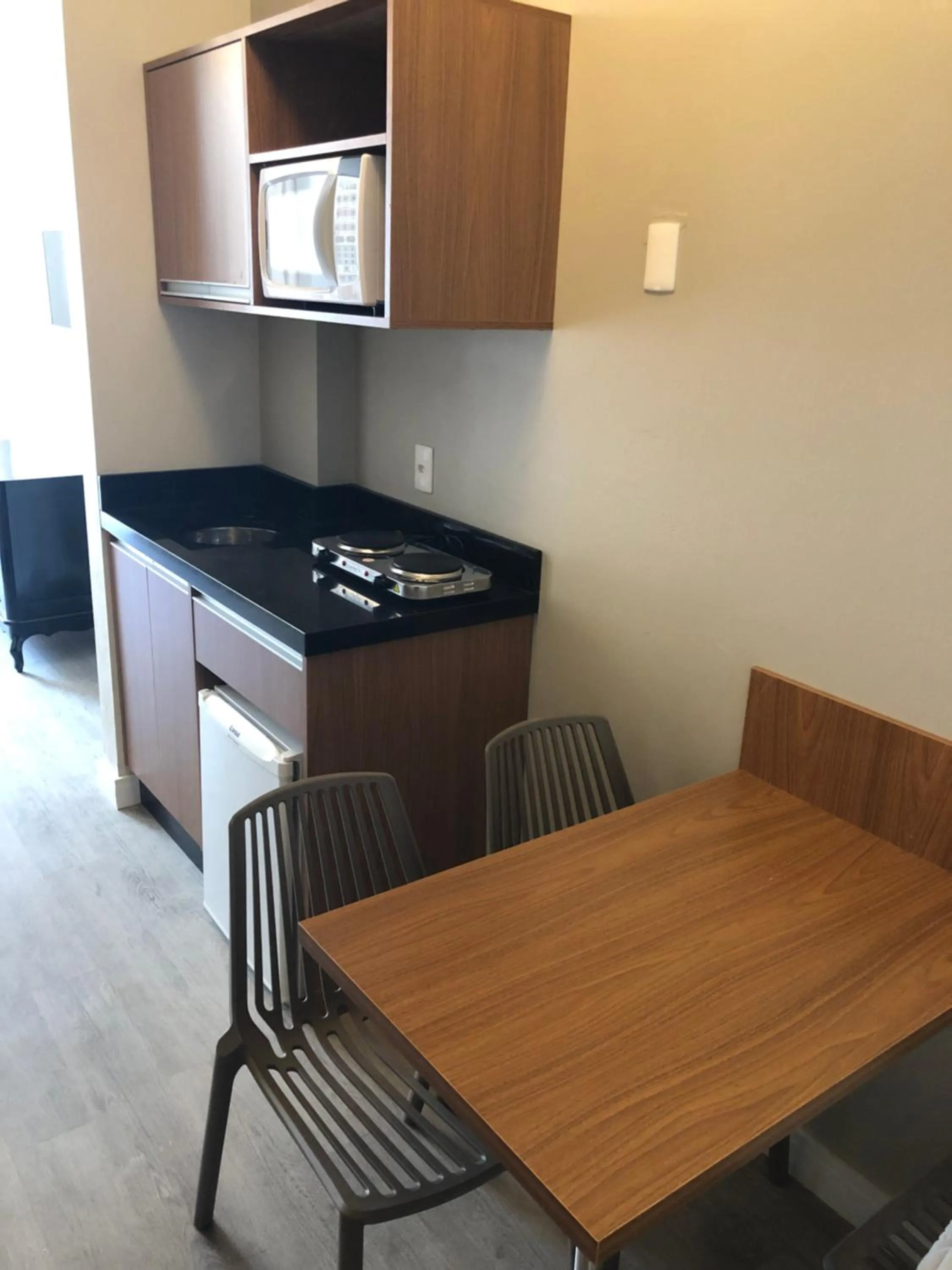 Kitchen or kitchenette in Itajaí Express Residence