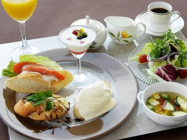 Breakfast in Auberge Mermaid