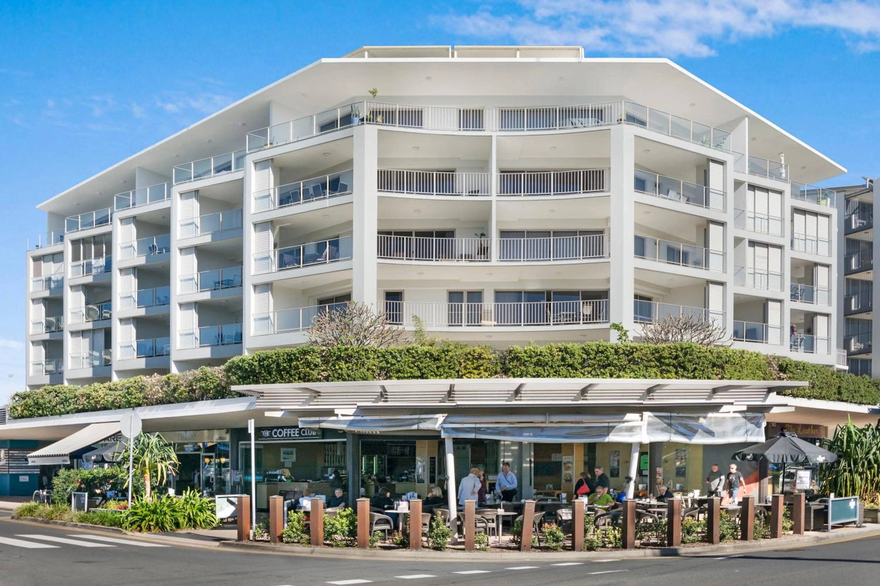 Property building in Rovera Apartments