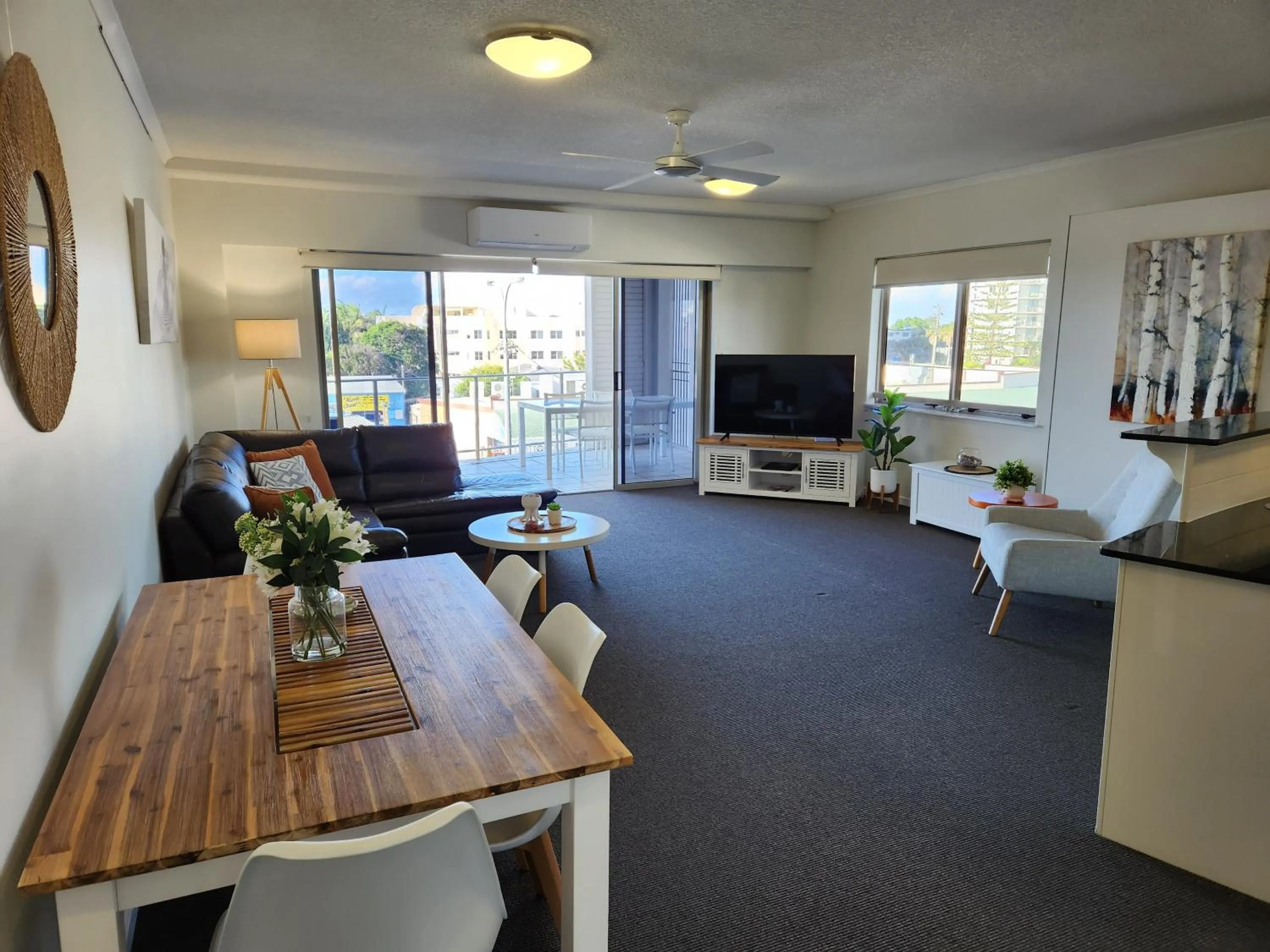 TV and multimedia in Rovera Apartments