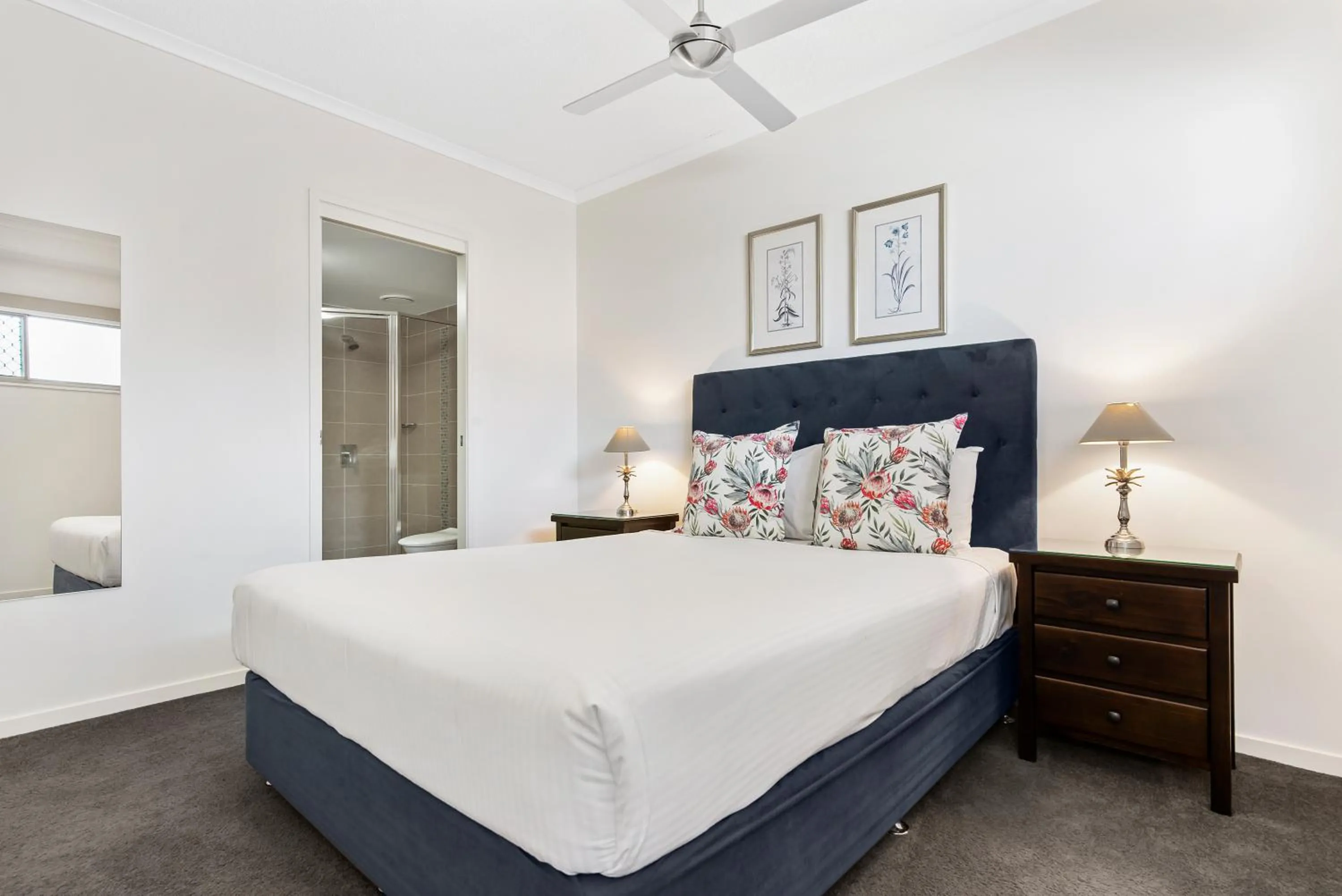 Bed in Rovera Apartments