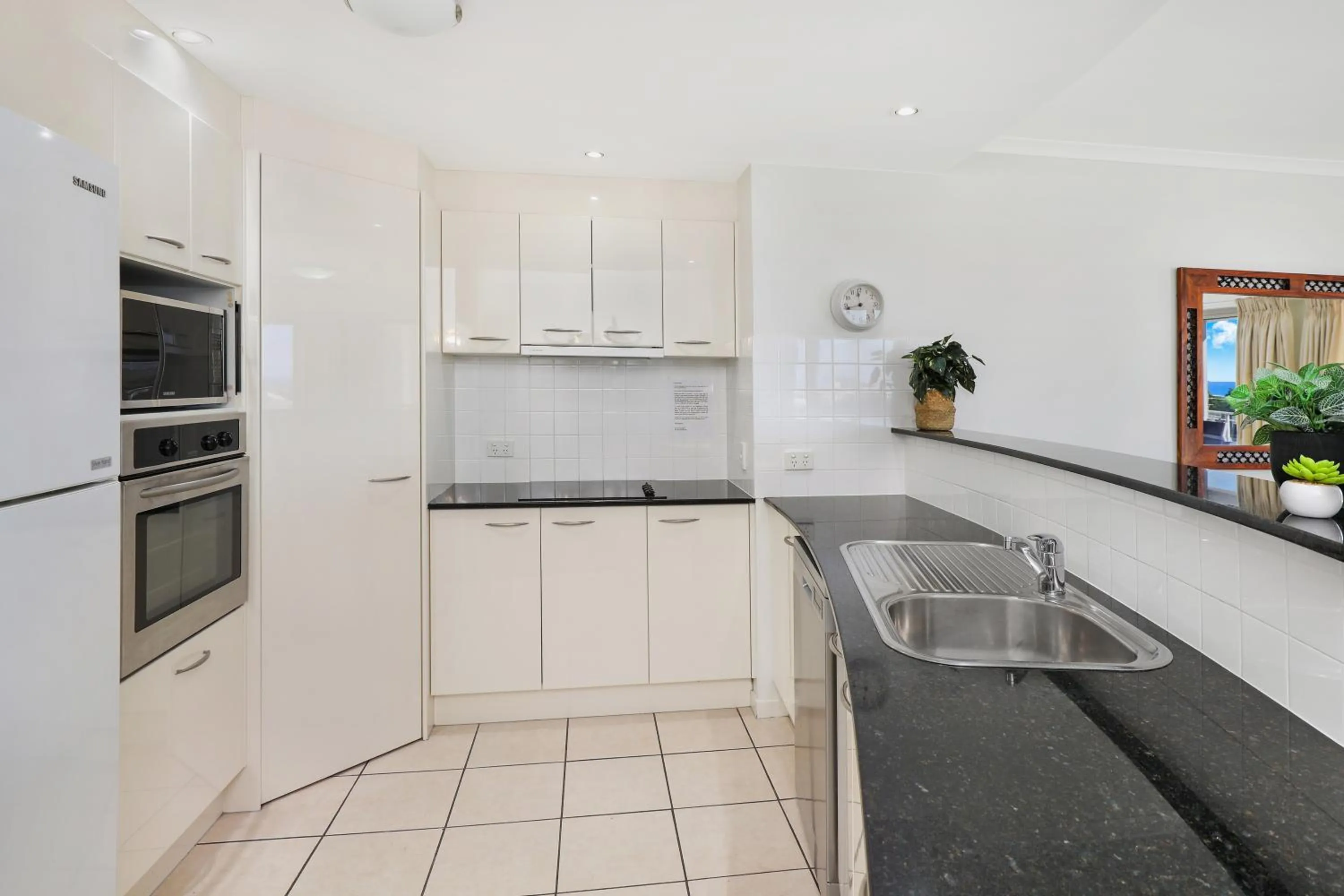 Kitchen or kitchenette in Rovera Apartments