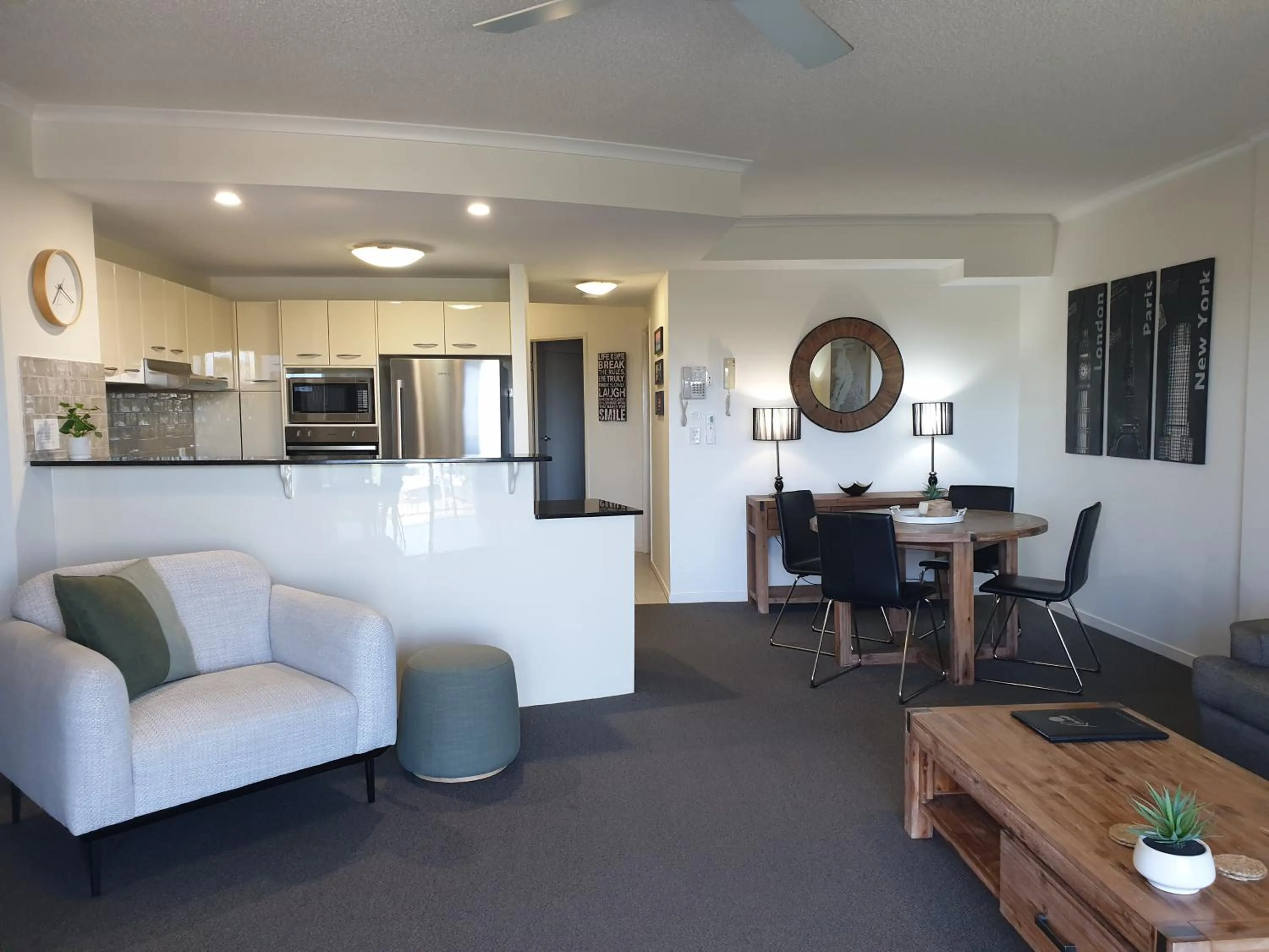 Kitchen or kitchenette in Rovera Apartments