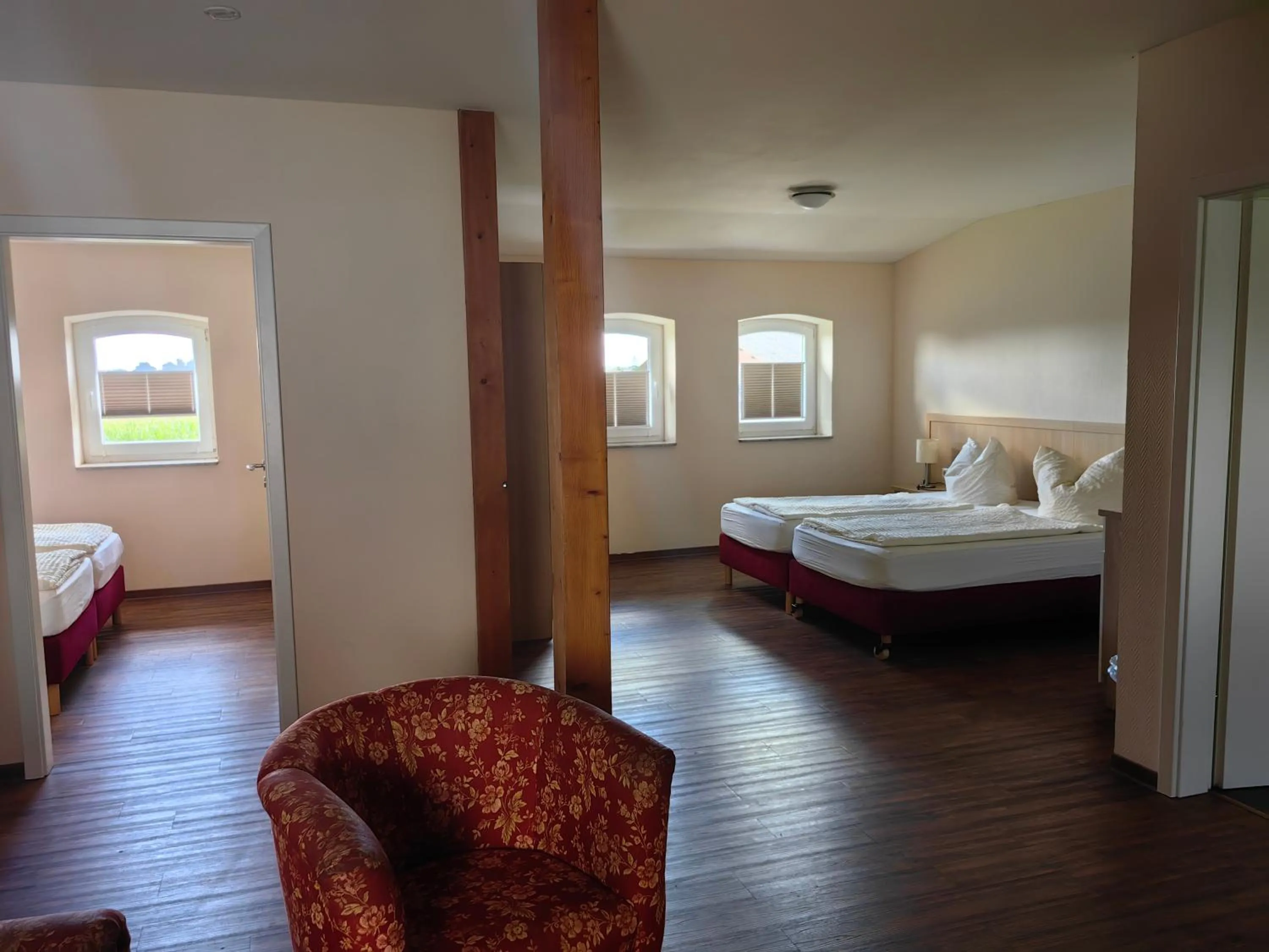 Bed in Landhotel Kreien