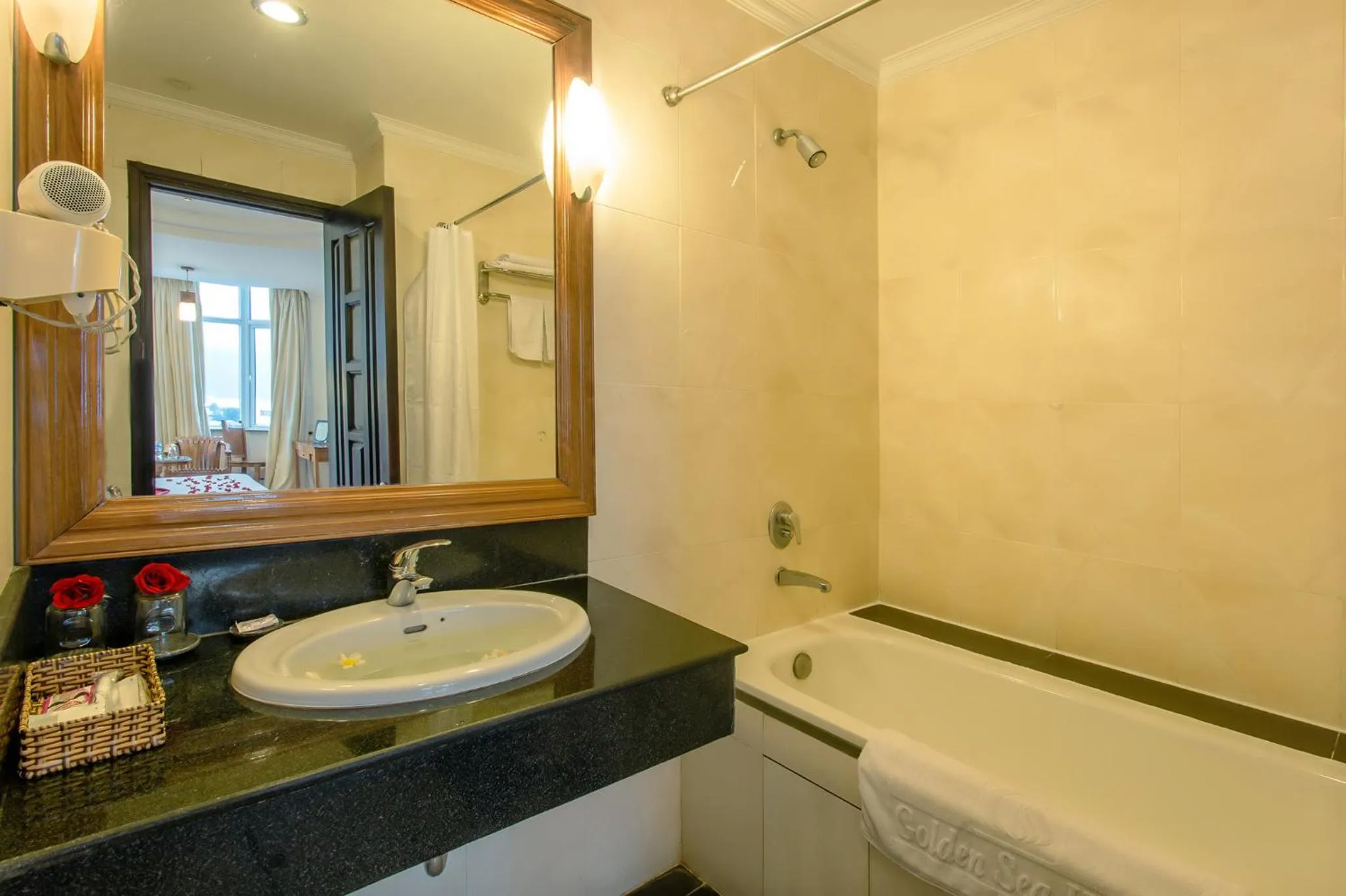 Bathroom in Golden Sea Hotel Da Nang
