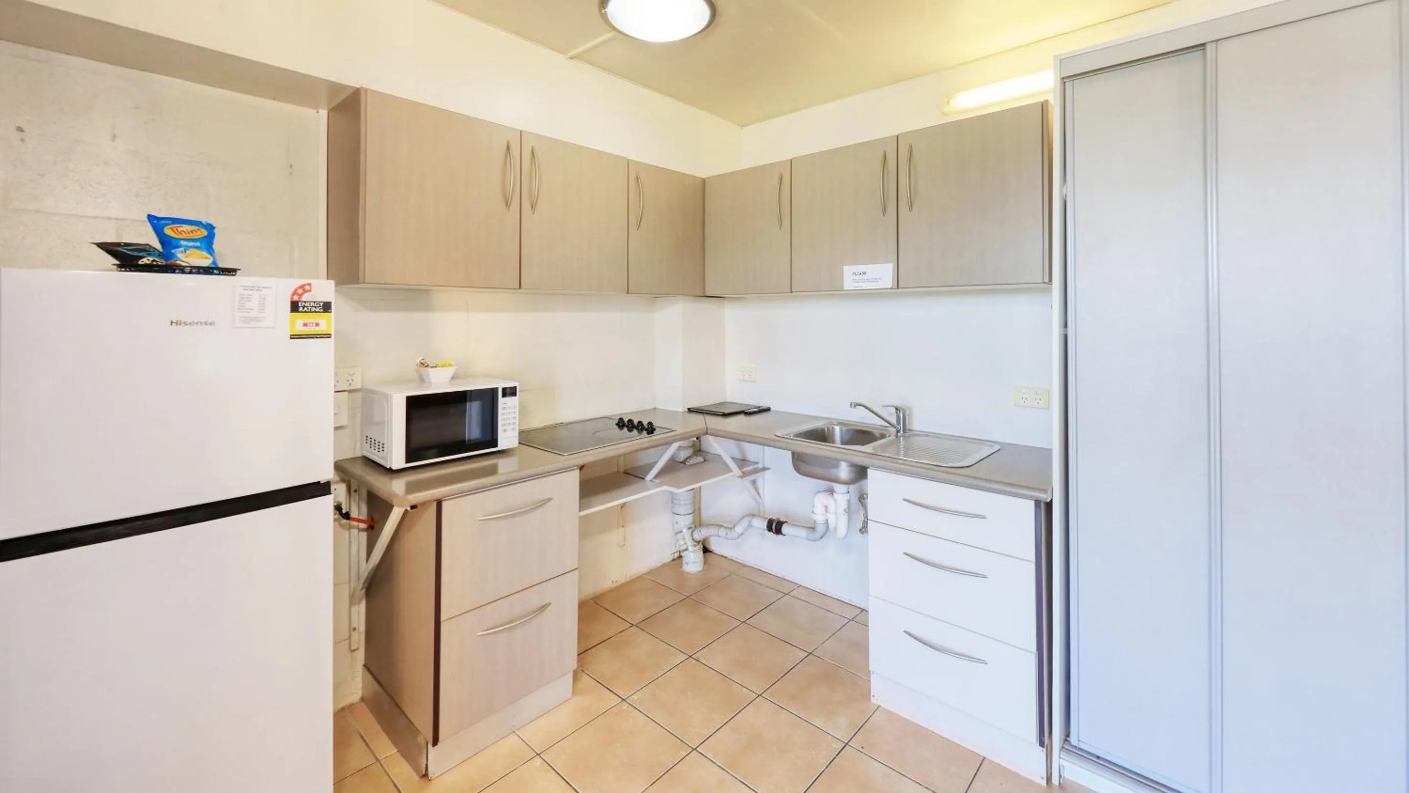 Kitchen or kitchenette in Tweed River Motel