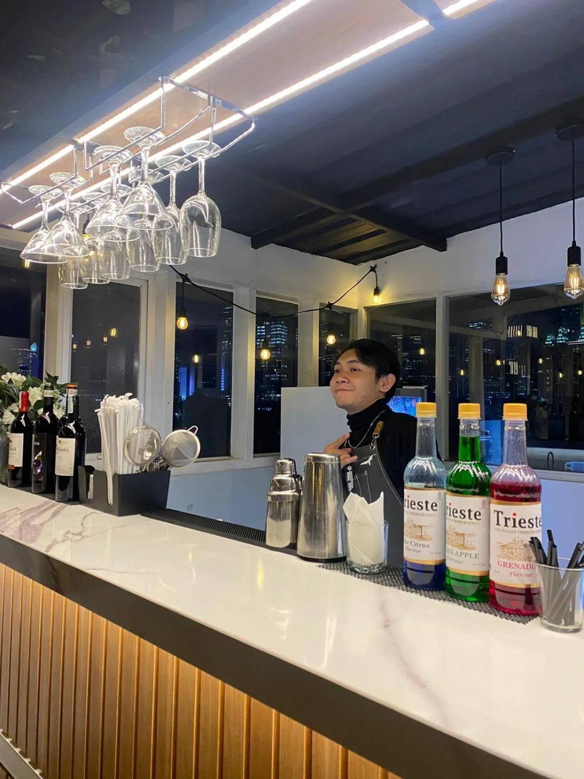 Lounge or bar in D'Bamboo Suites