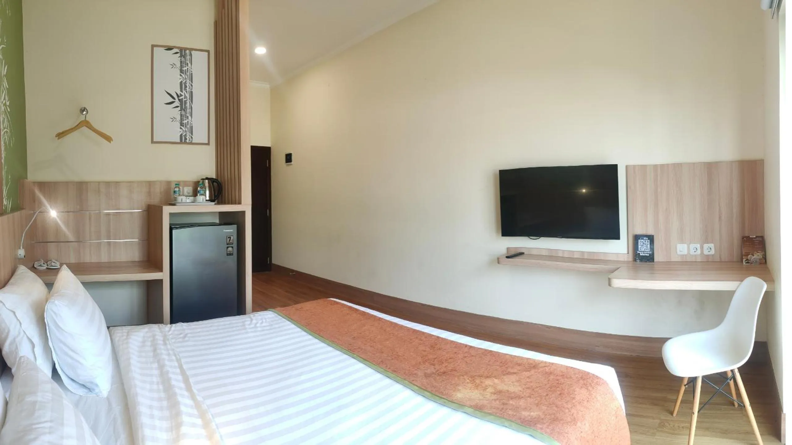 Bed in D'Bamboo Suites