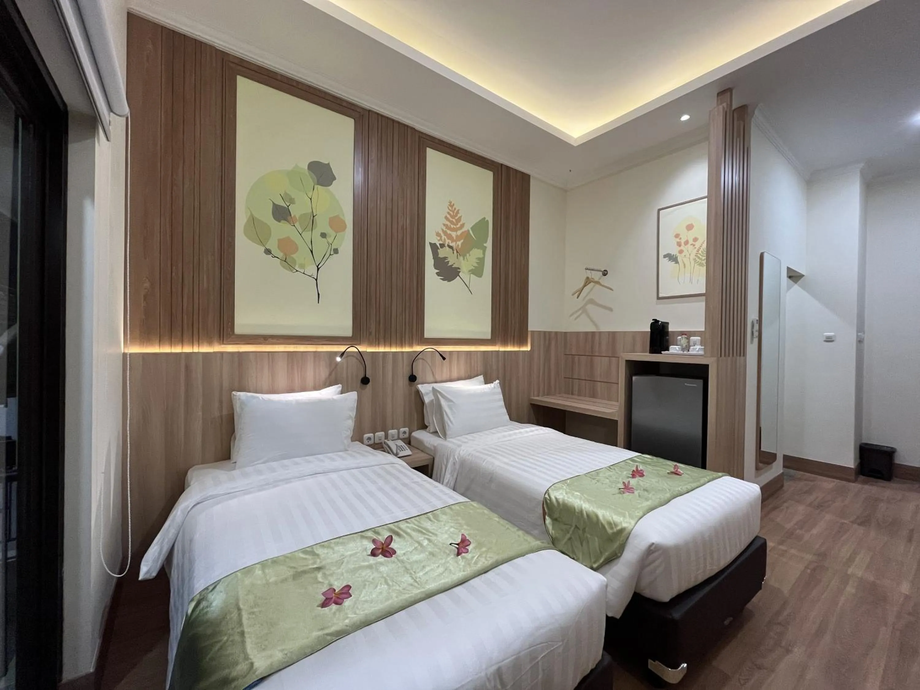 Photo of the whole room, Bed in D'Bamboo Suites