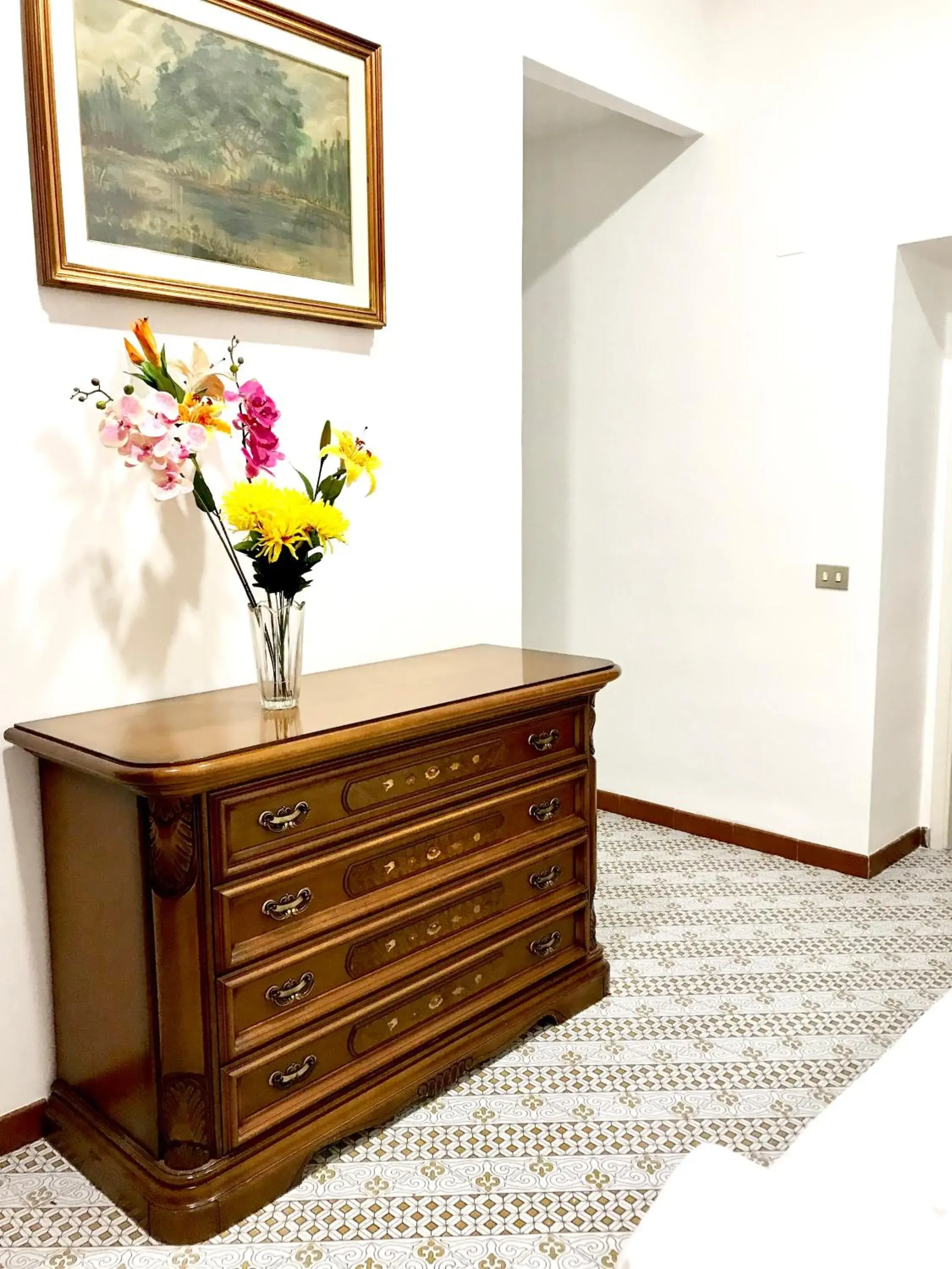 Four-Bedroom House in COLOSSEUM LUXURY ROOM Four-Bedroom House in COLOSSEUM LUXURY ROOM