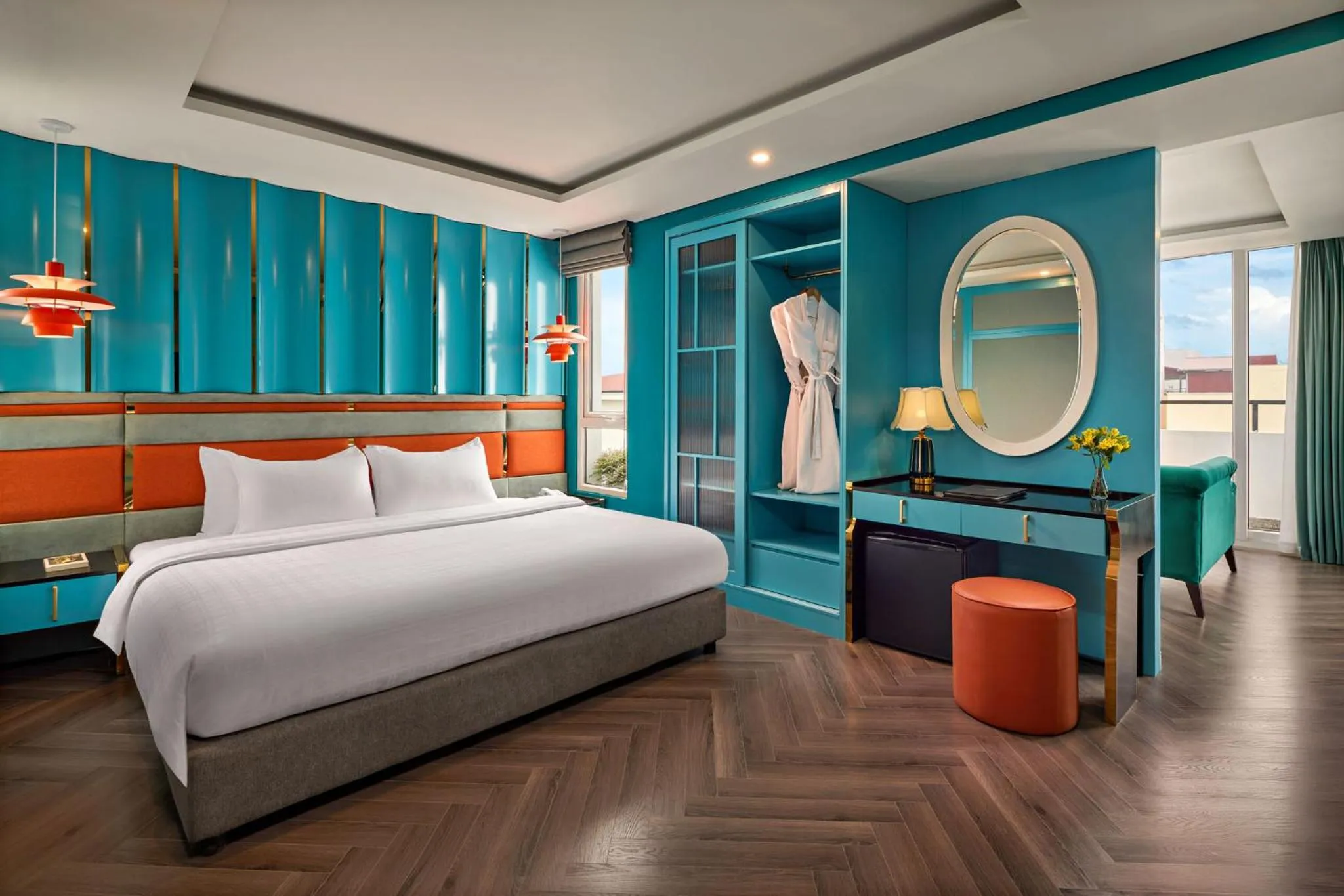 Bed in Minerva Church Hotel