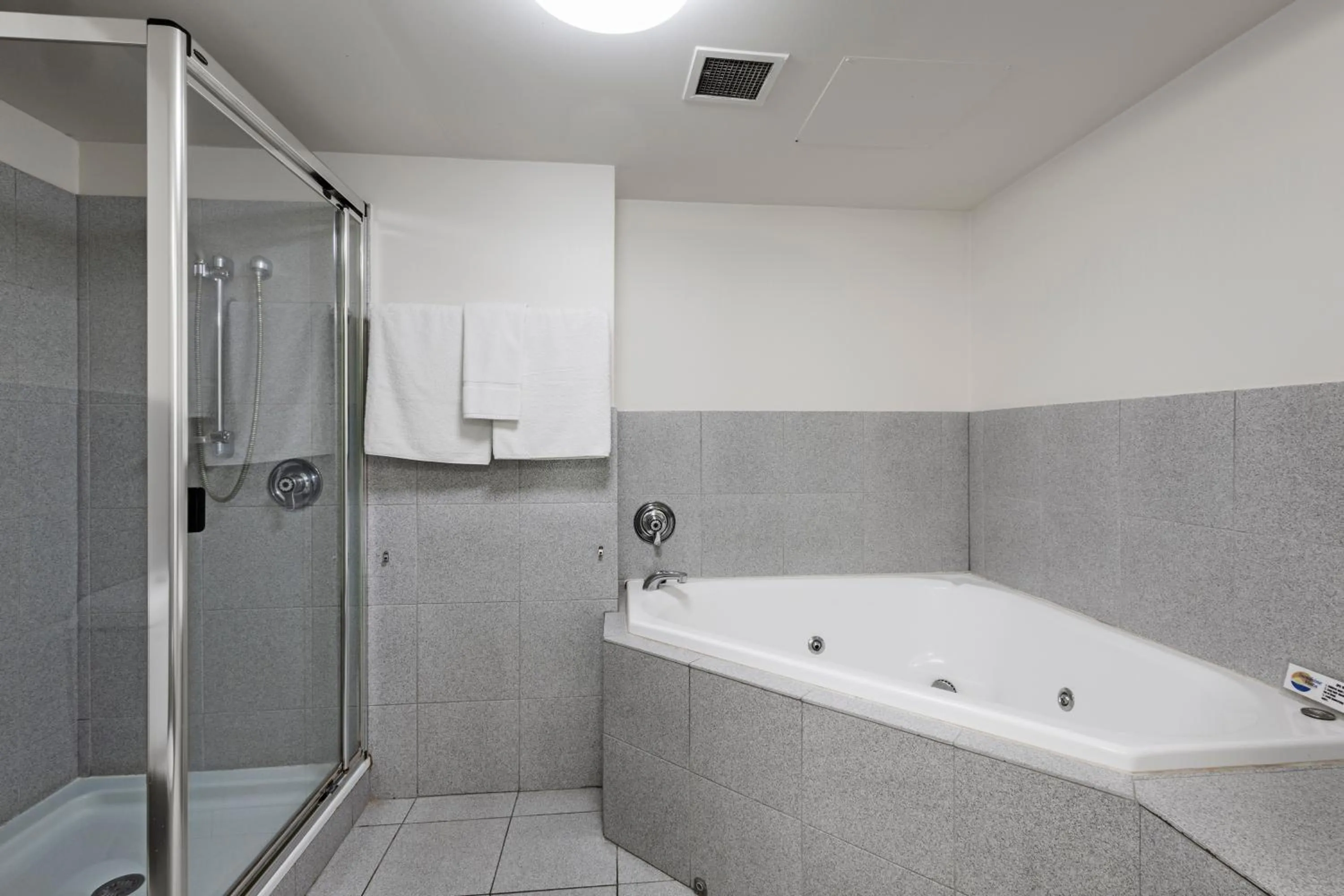 Bathroom in Sunshine Vista